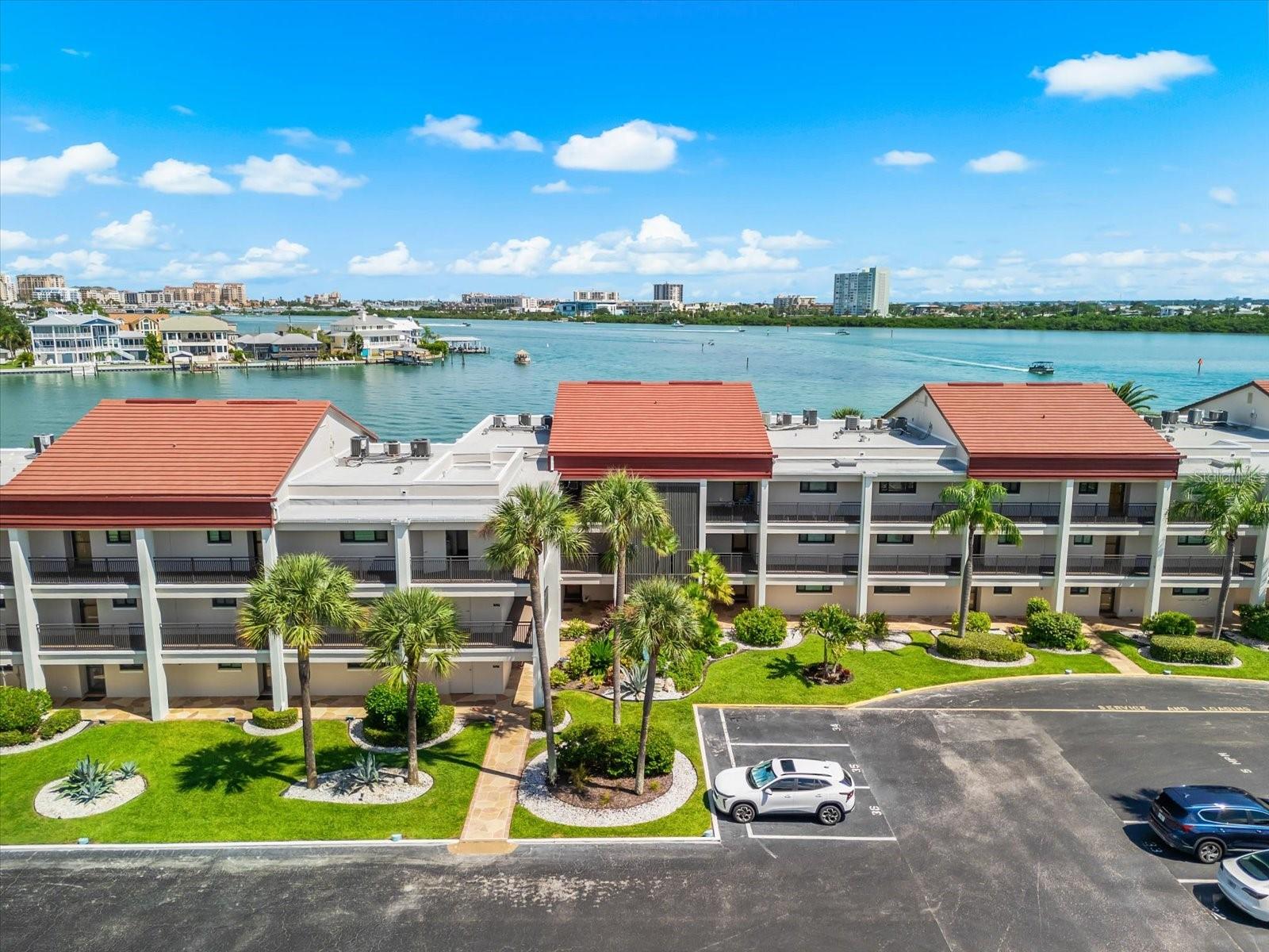 868 BAYWAY BLVD #307 — photo 2