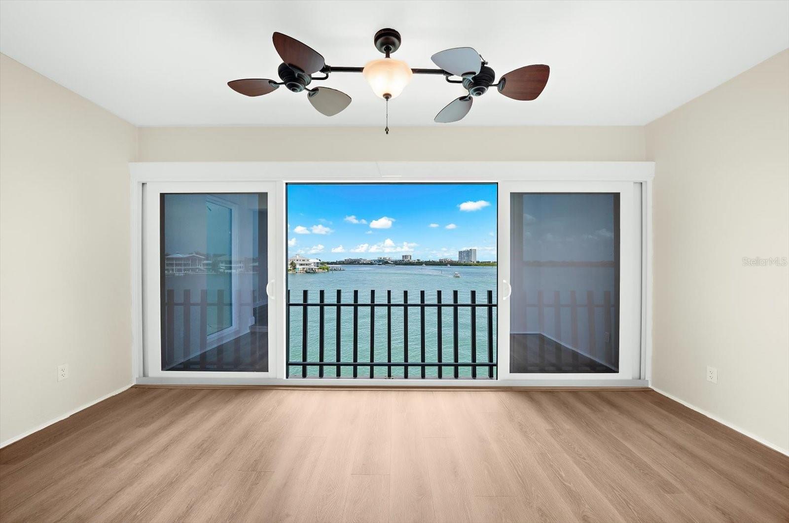 868 BAYWAY BLVD #307 — photo 3