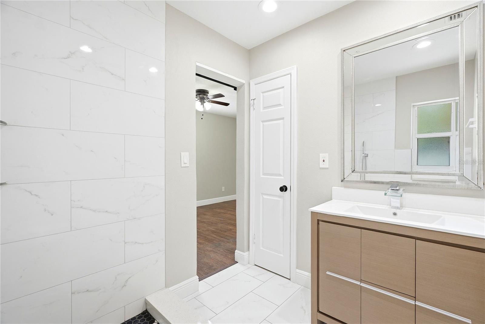 1628 S HIGHLAND AVE — photo 16