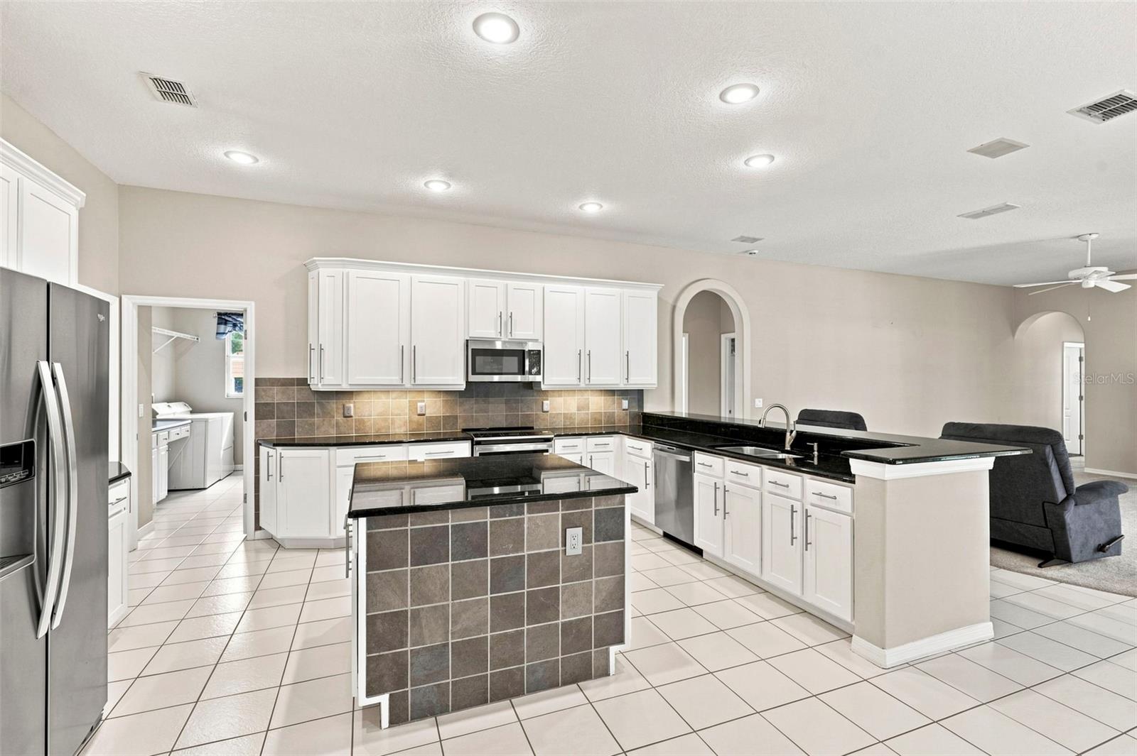 13756 DOWLING LN — photo 26