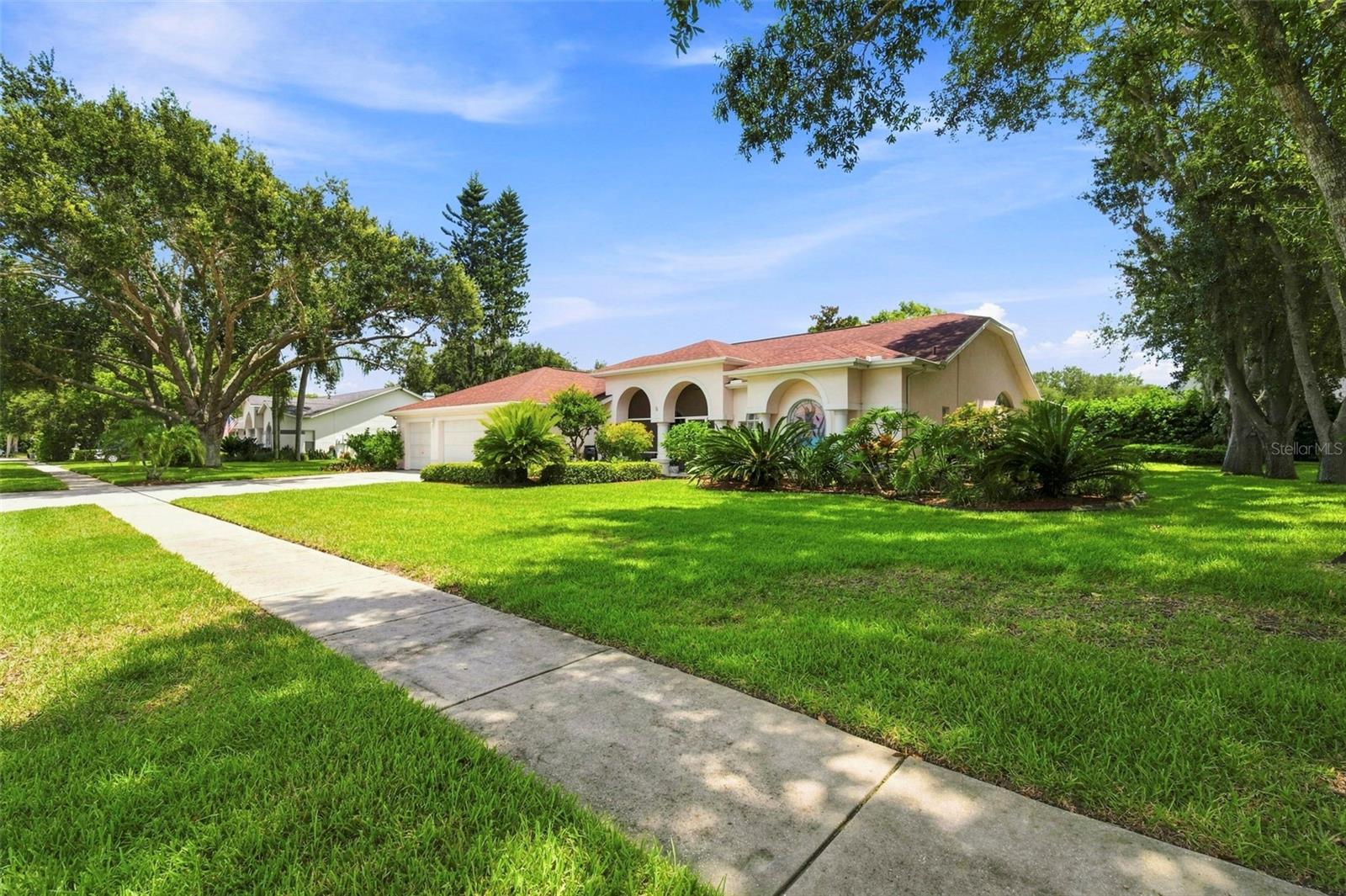 1518 FISHING LAKE DR — photo 4