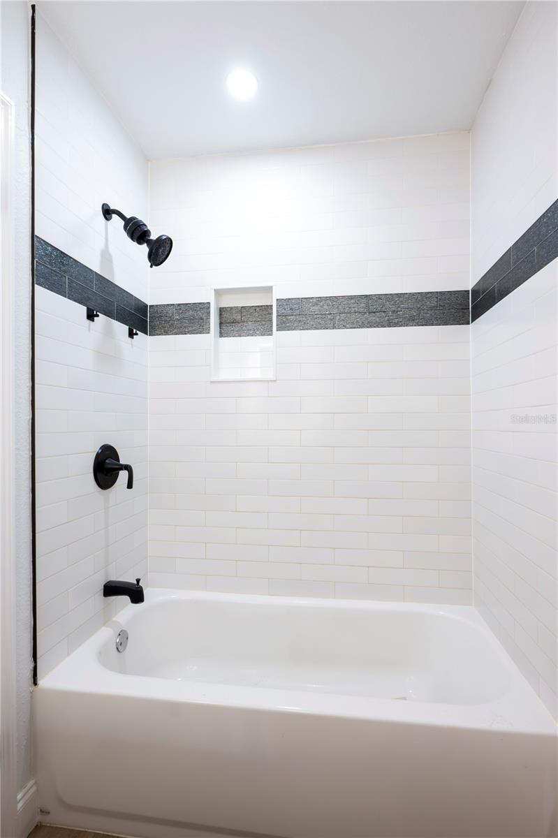 4104 W WISCONSIN AVE — photo 28
