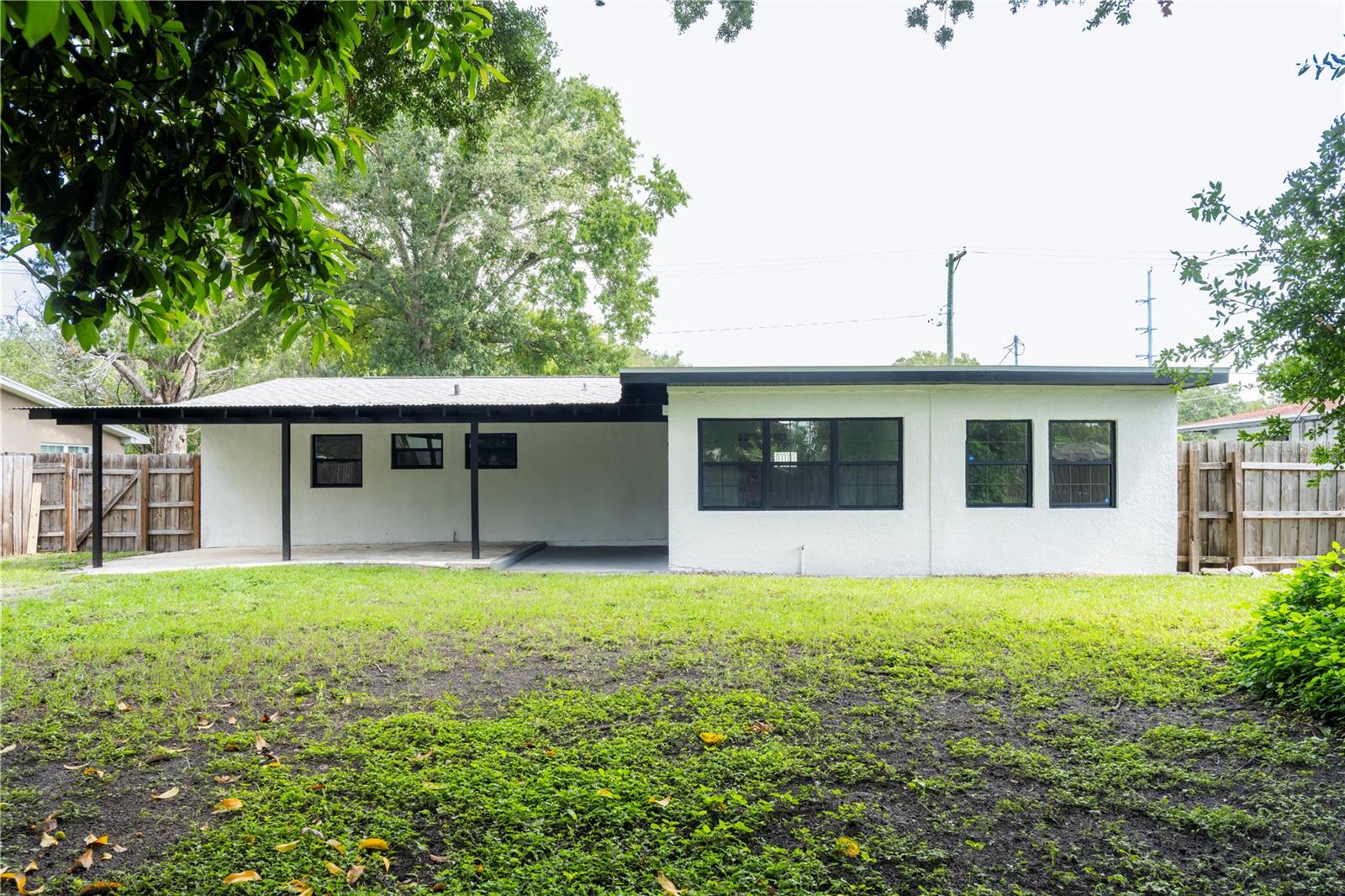 4104 W WISCONSIN AVE — photo 35