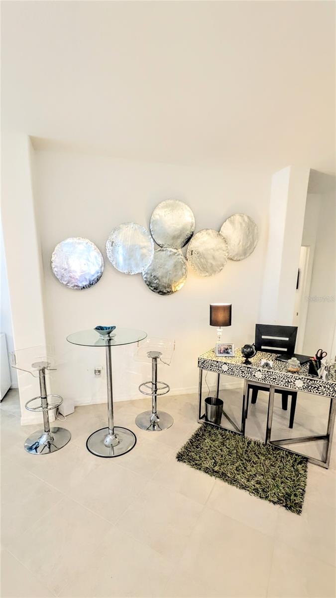 5639 N HONORE AVE #222 — photo 13