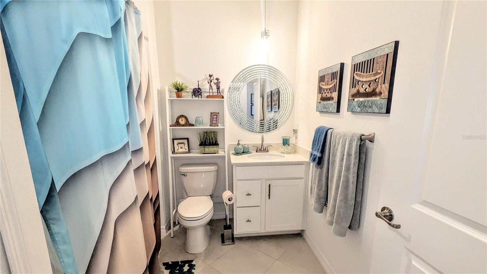 5639 N HONORE AVE #222 — photo 34