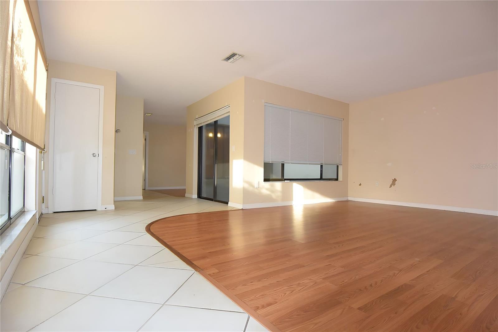 5645 HAMILTON HARBOR DR — photo 15