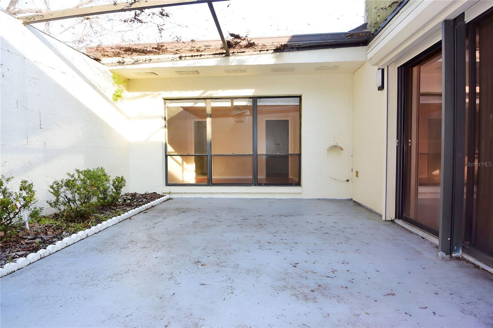 5645 HAMILTON HARBOR DR — photo 33