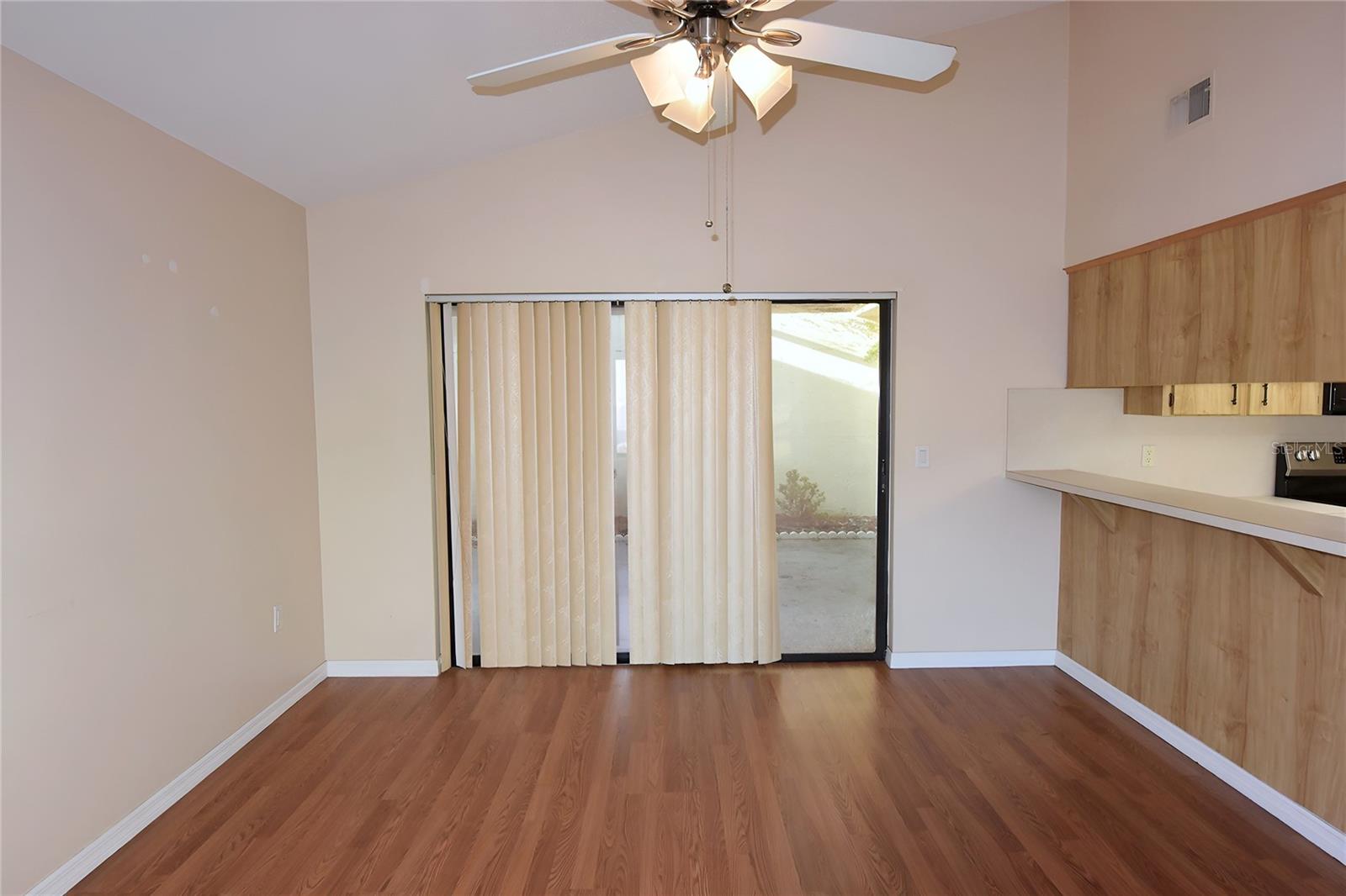 5645 HAMILTON HARBOR DR — photo 14