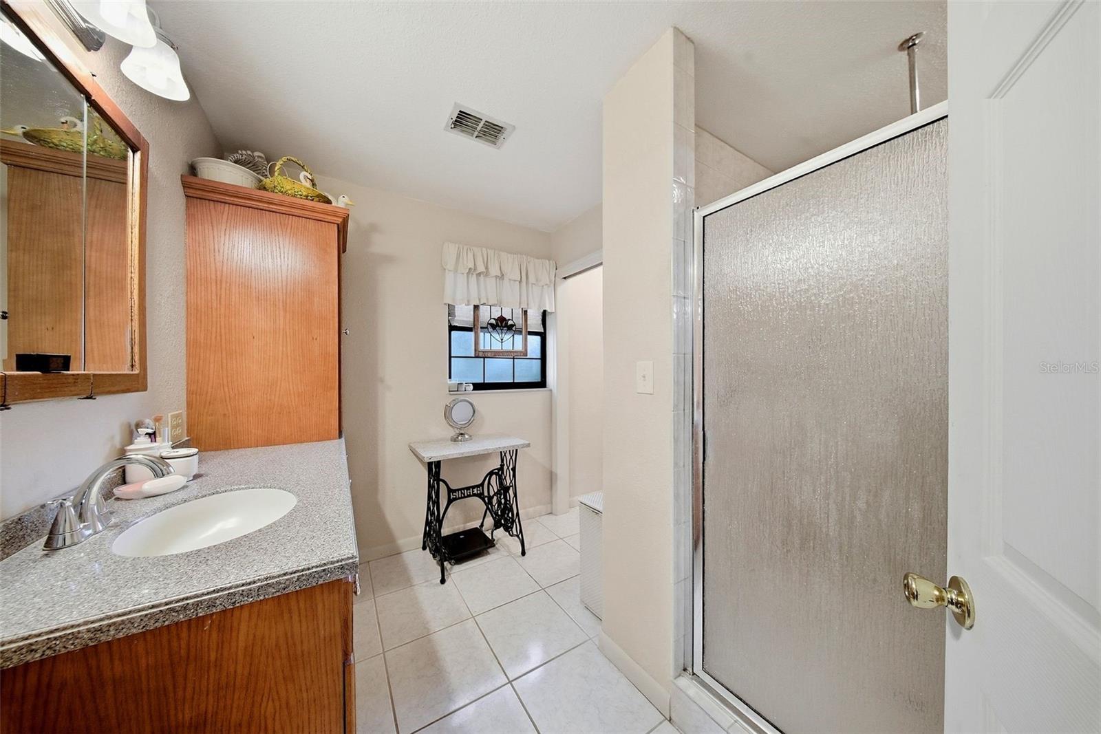 38648 FERM CIR — photo 16