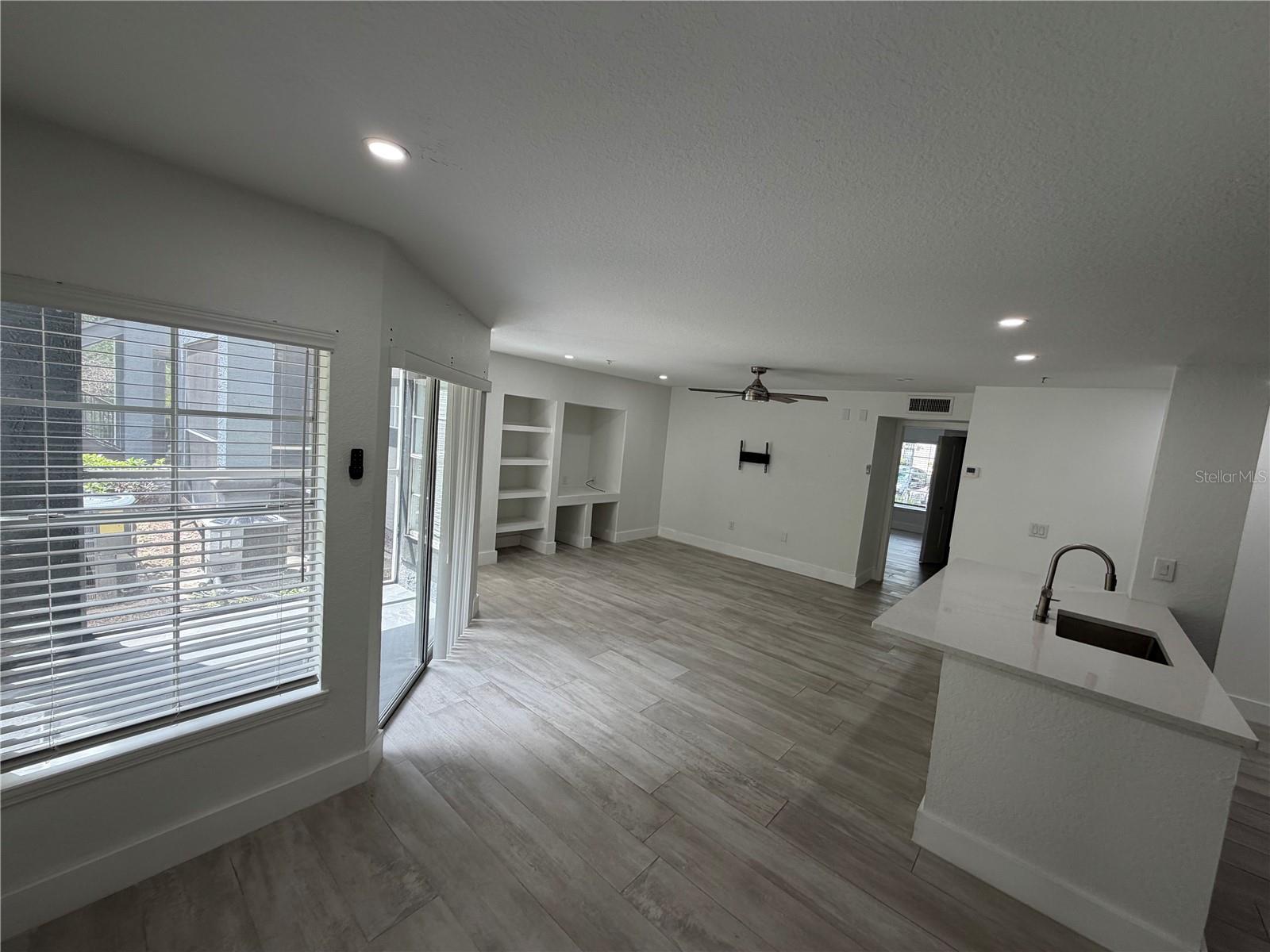 13210 ARBOR ISLE DR #102 — photo 11