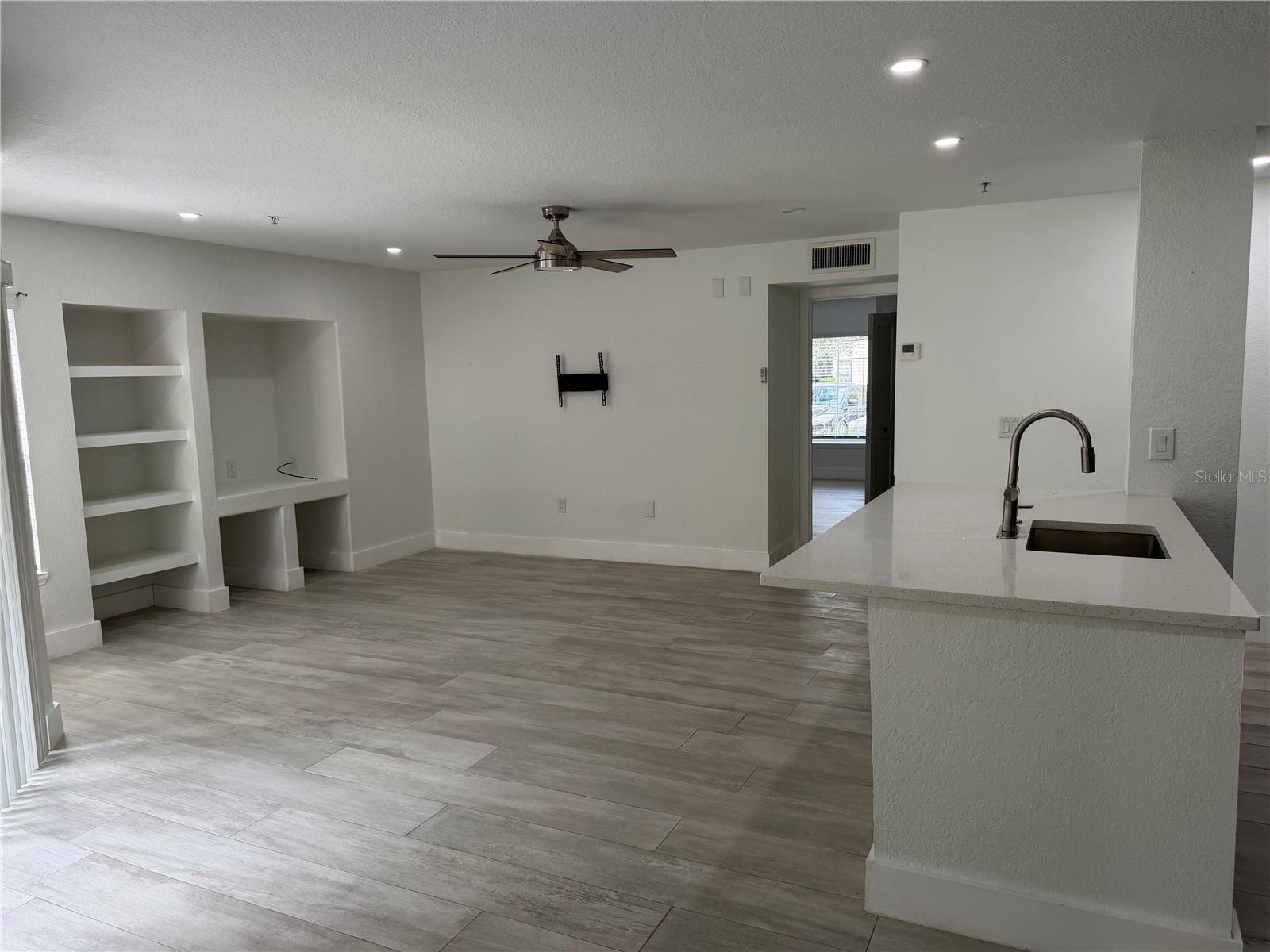 13210 ARBOR ISLE DR #102 — photo 9