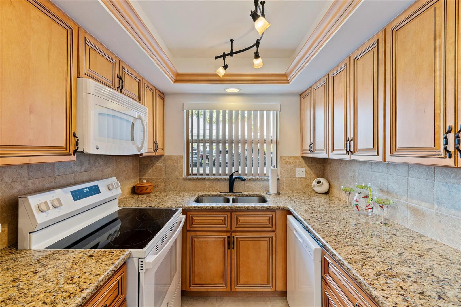 6363 GULF WINDS DR #131 — photo 11