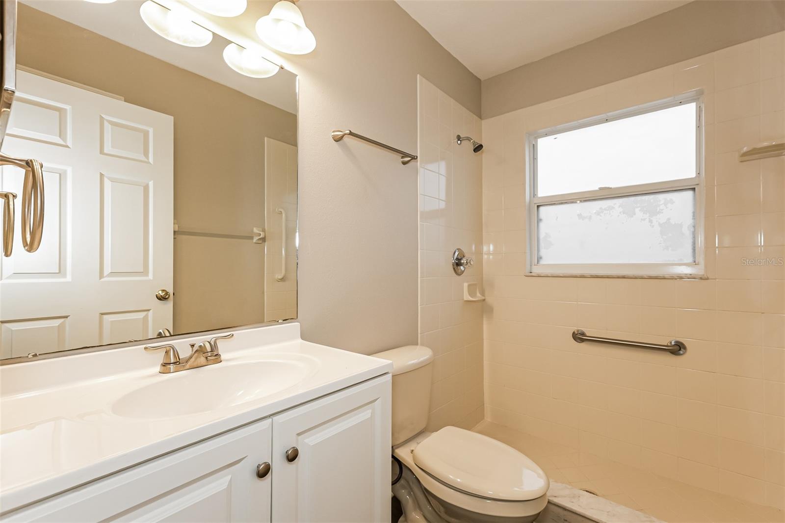 823 ROCKY MOUNTAIN CT — photo 16
