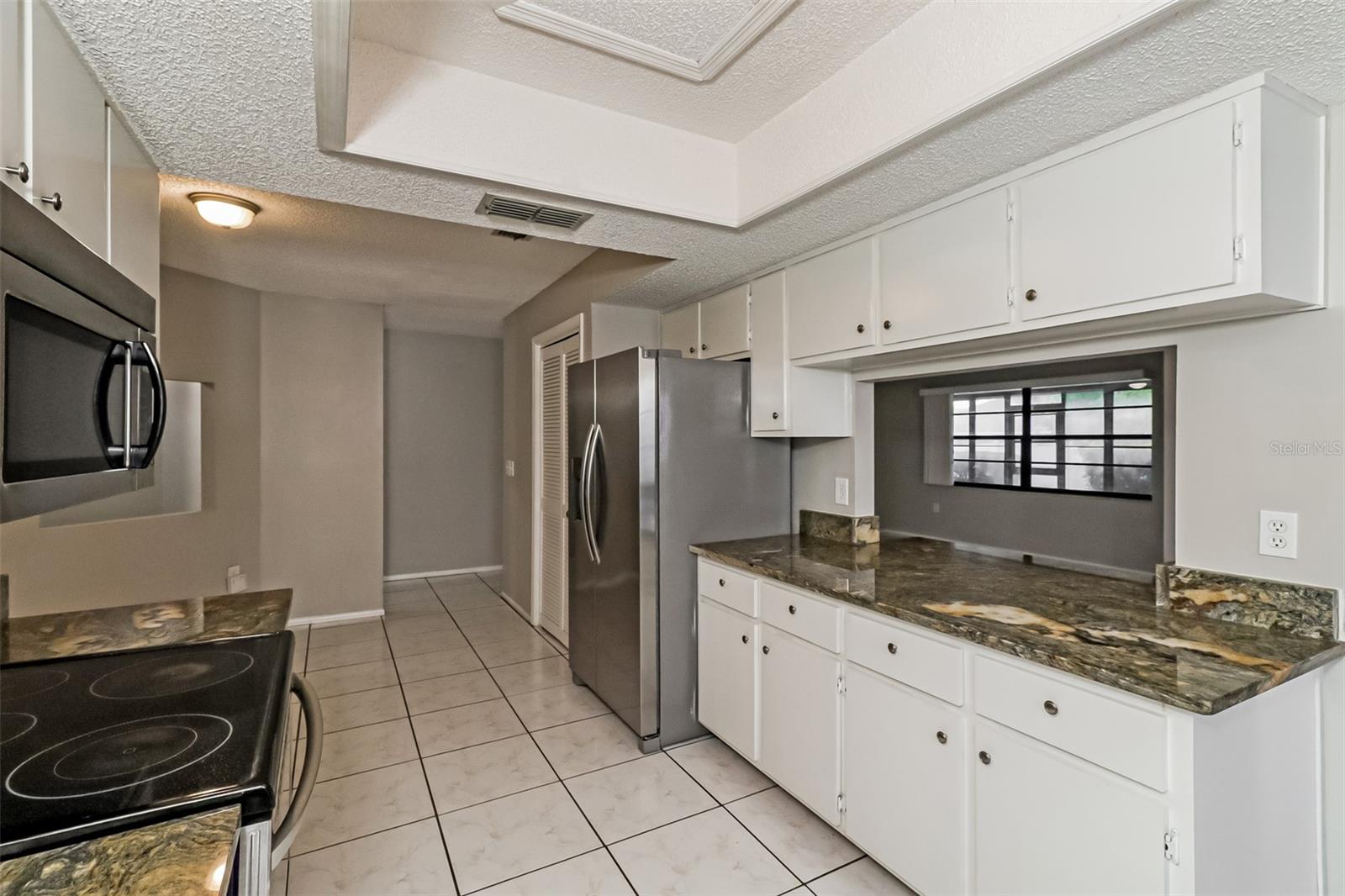 11322 WOLF CT — photo 8