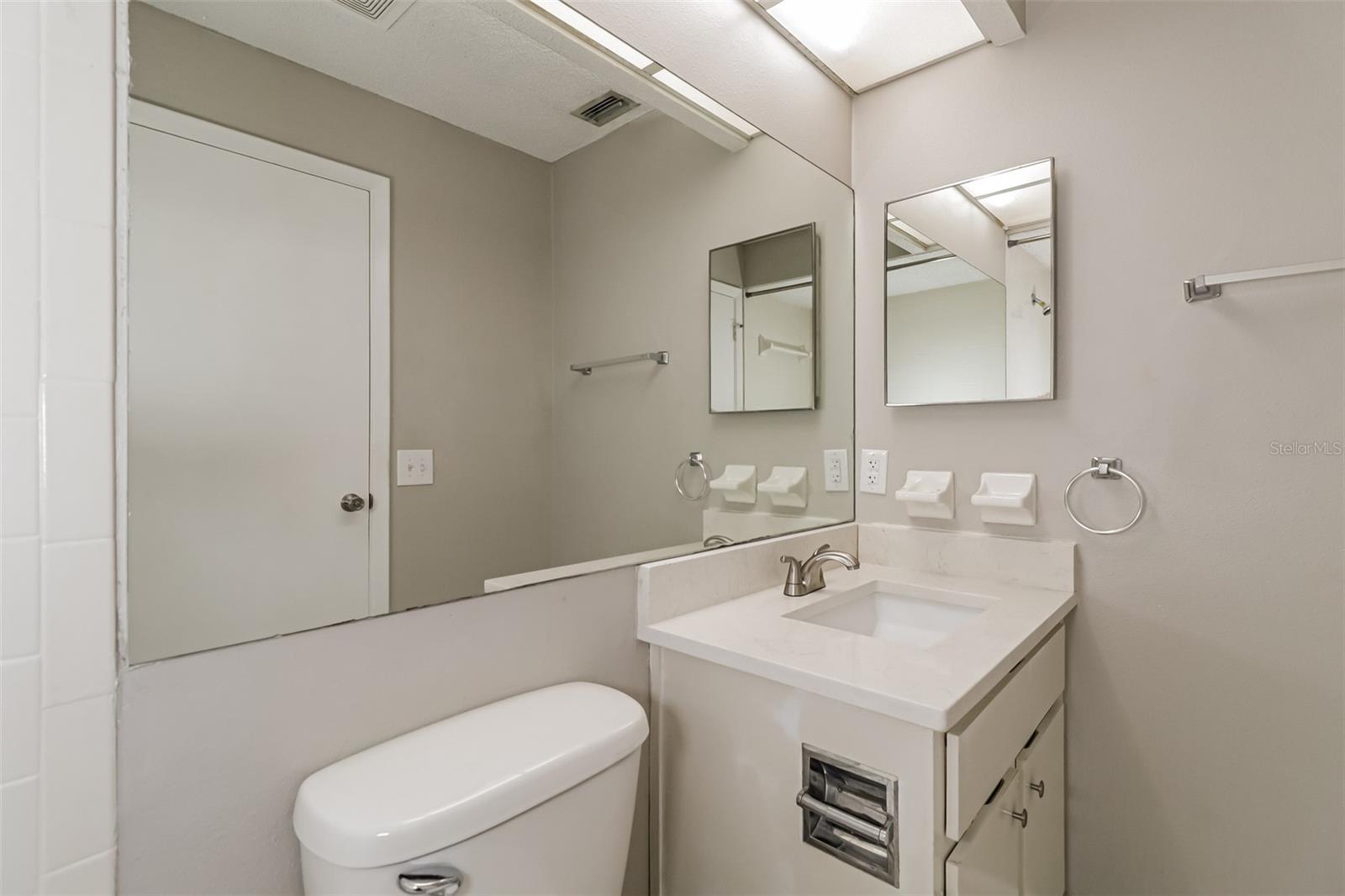 11322 WOLF CT — photo 18