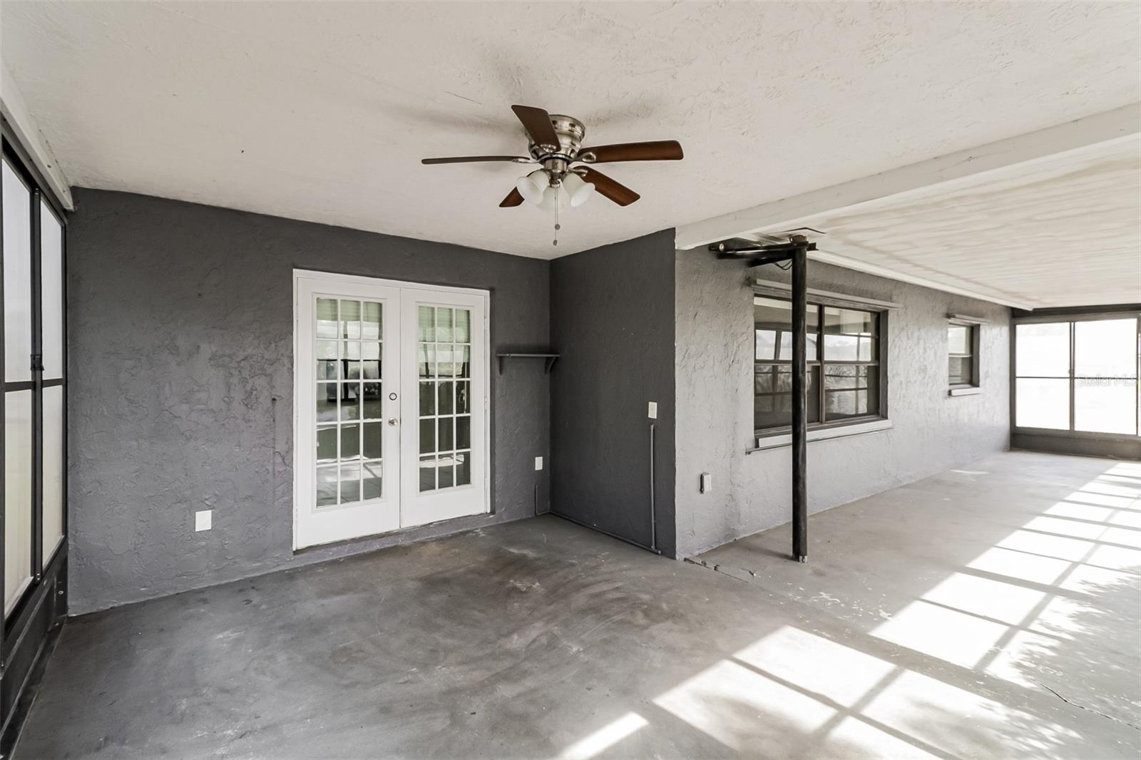 11322 WOLF CT — photo 9