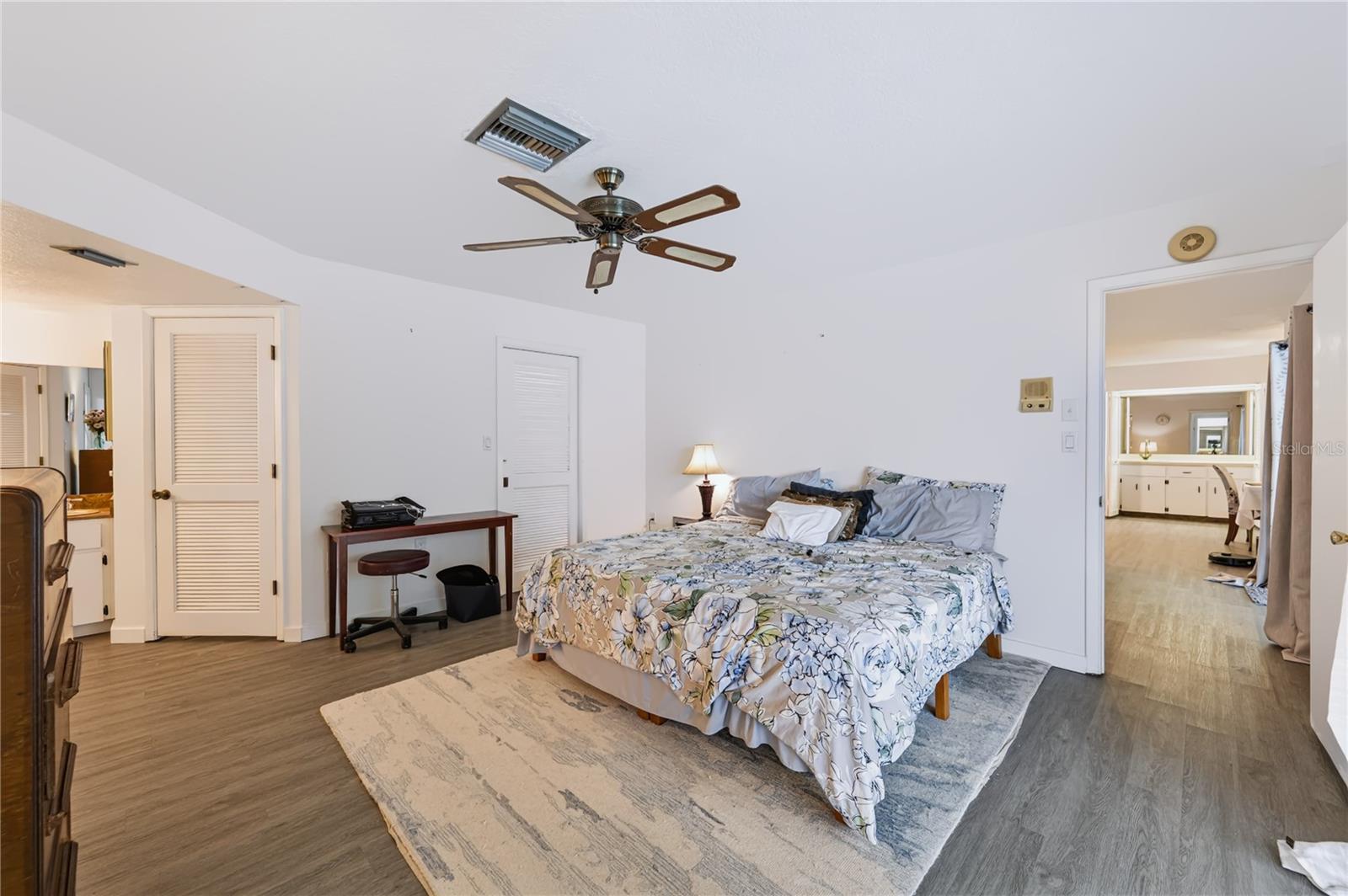 9520 LAKE CHRISTINA LN — photo 24