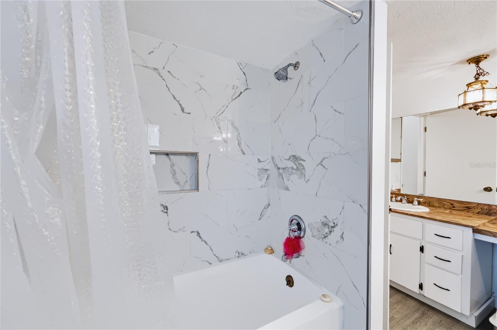 9520 LAKE CHRISTINA LN — photo 32