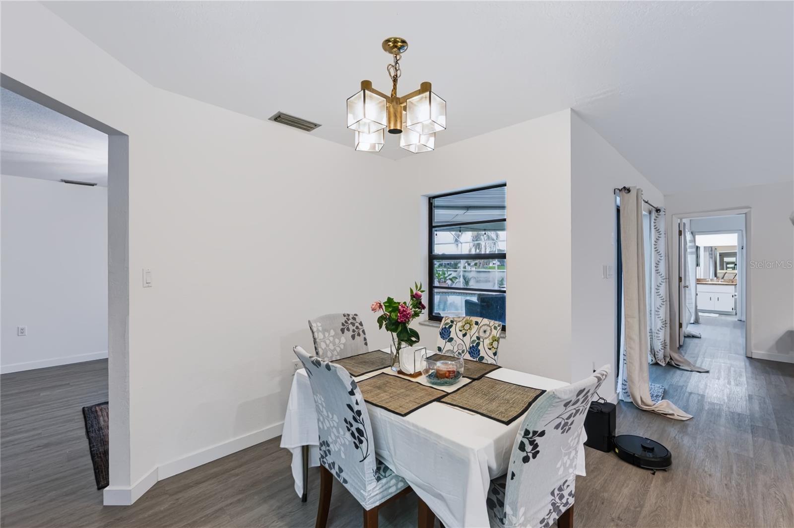 9520 LAKE CHRISTINA LN — photo 12
