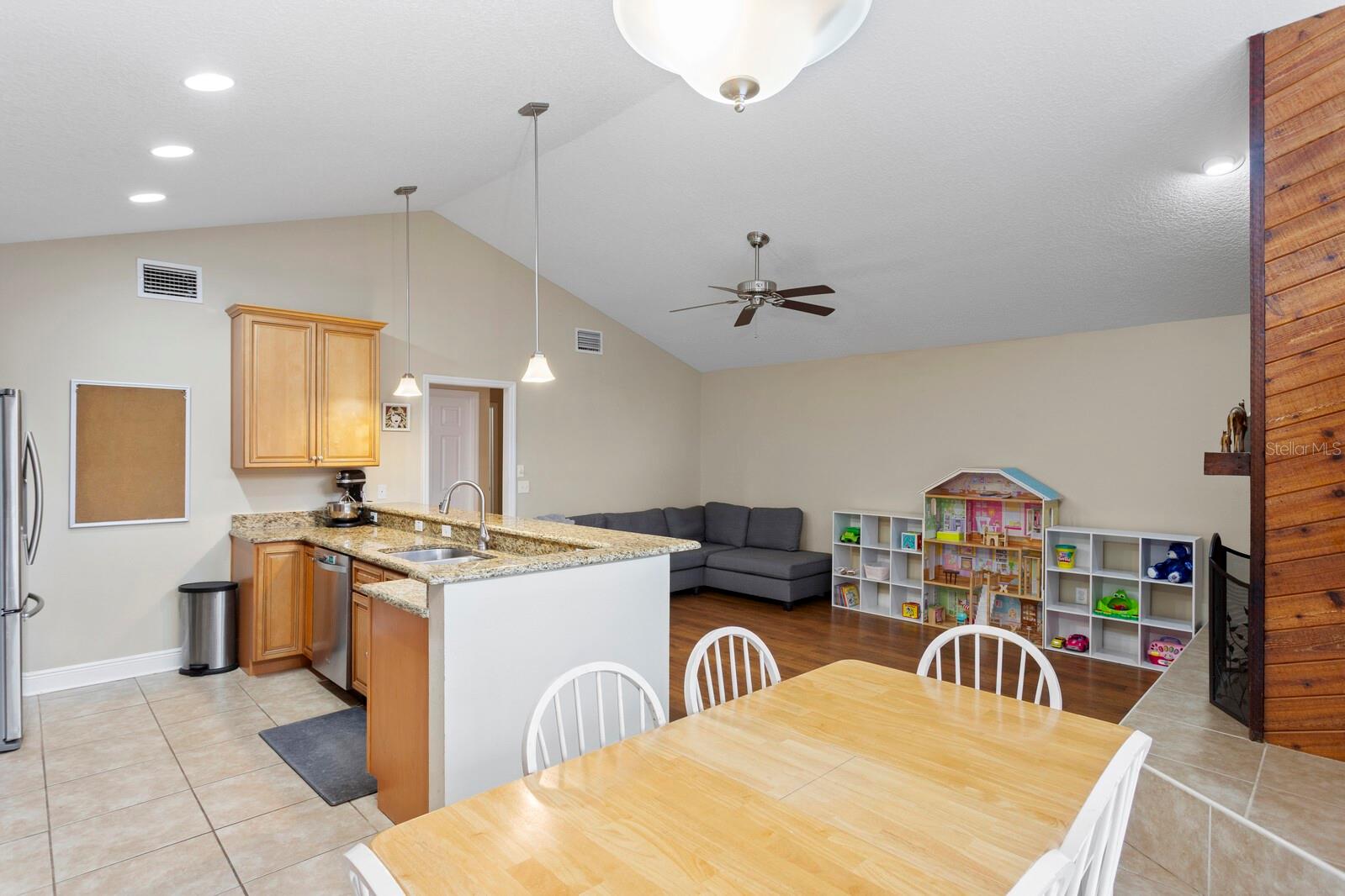 12803 RAIN FOREST ST — photo 15