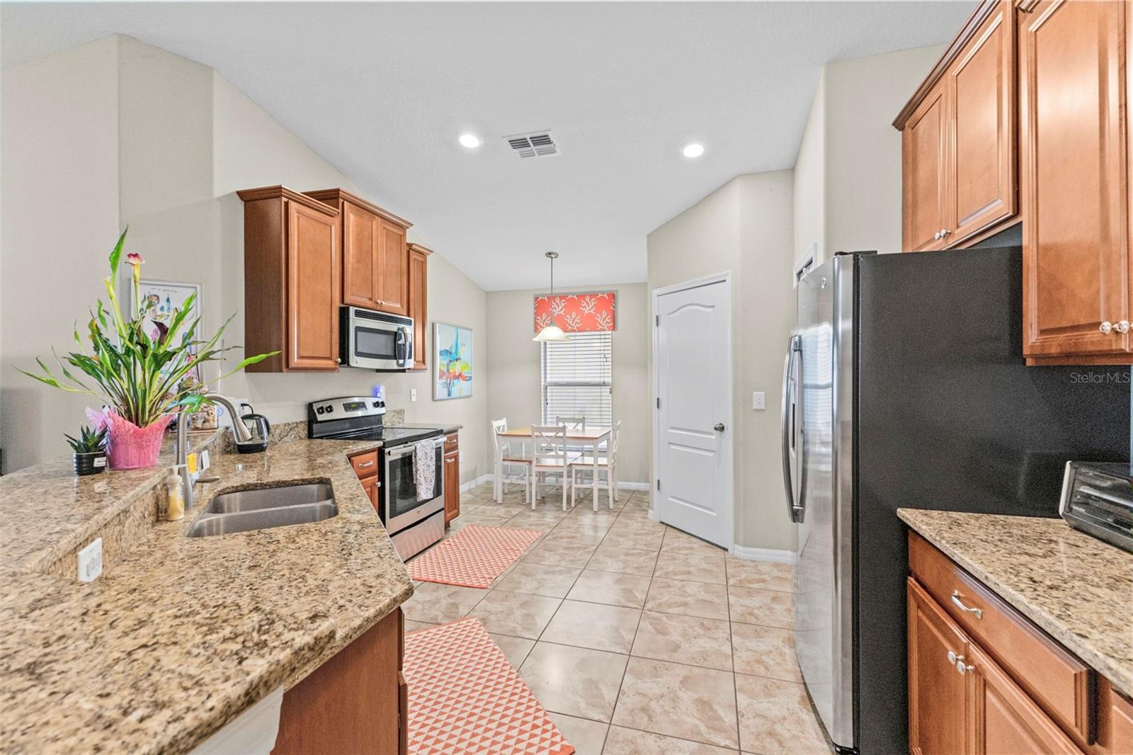 12211 BALLENTRAE FOREST DR — photo 6