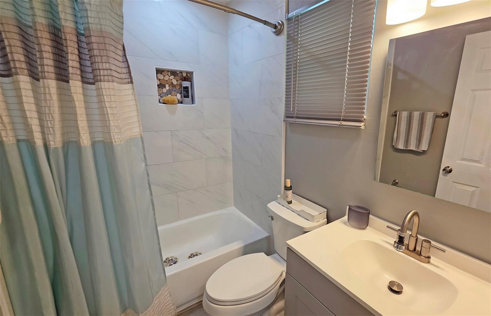5468 RIVERBLUFF CIR #V-40 — photo 29