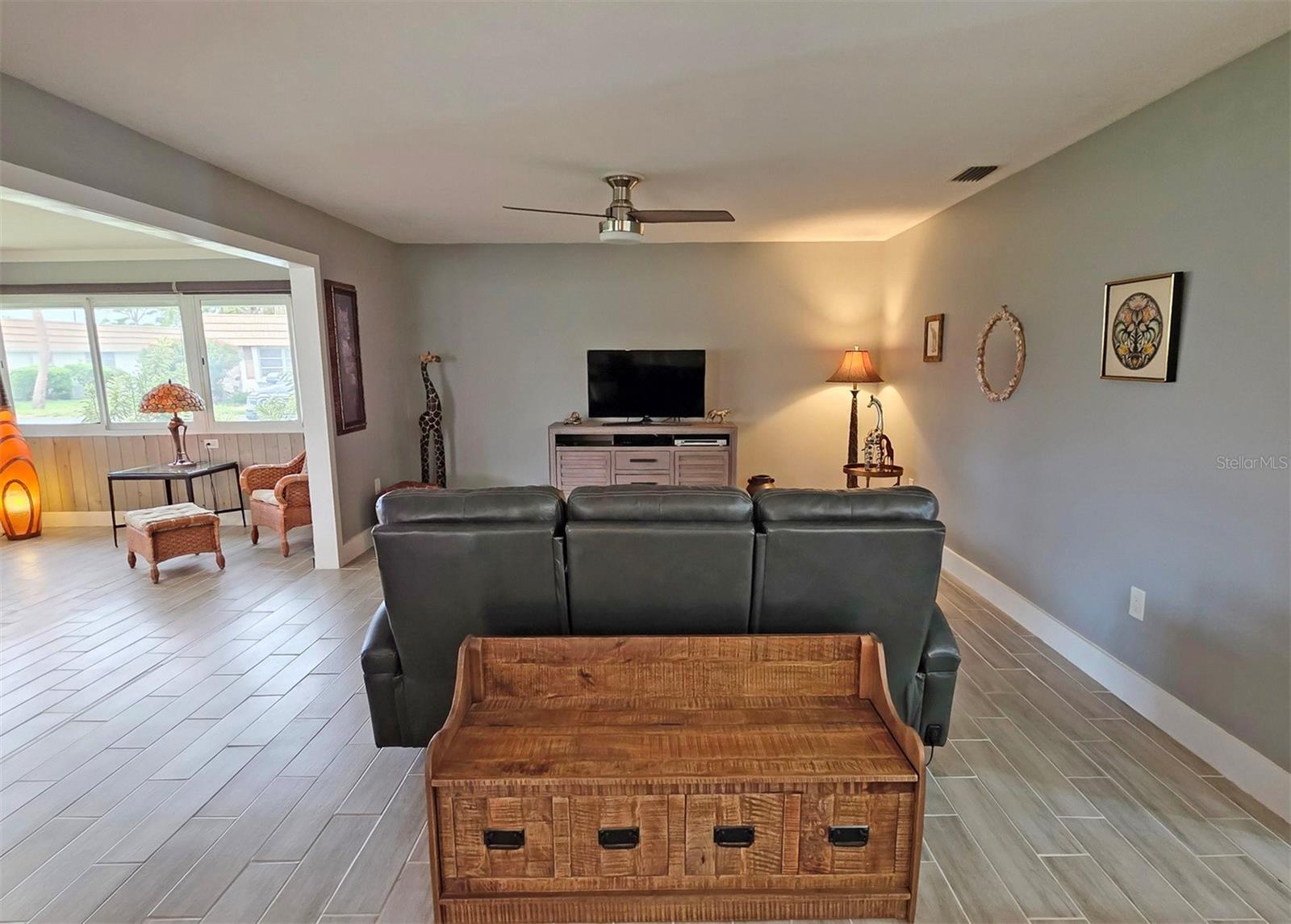 5468 RIVERBLUFF CIR #V-40 — photo 9