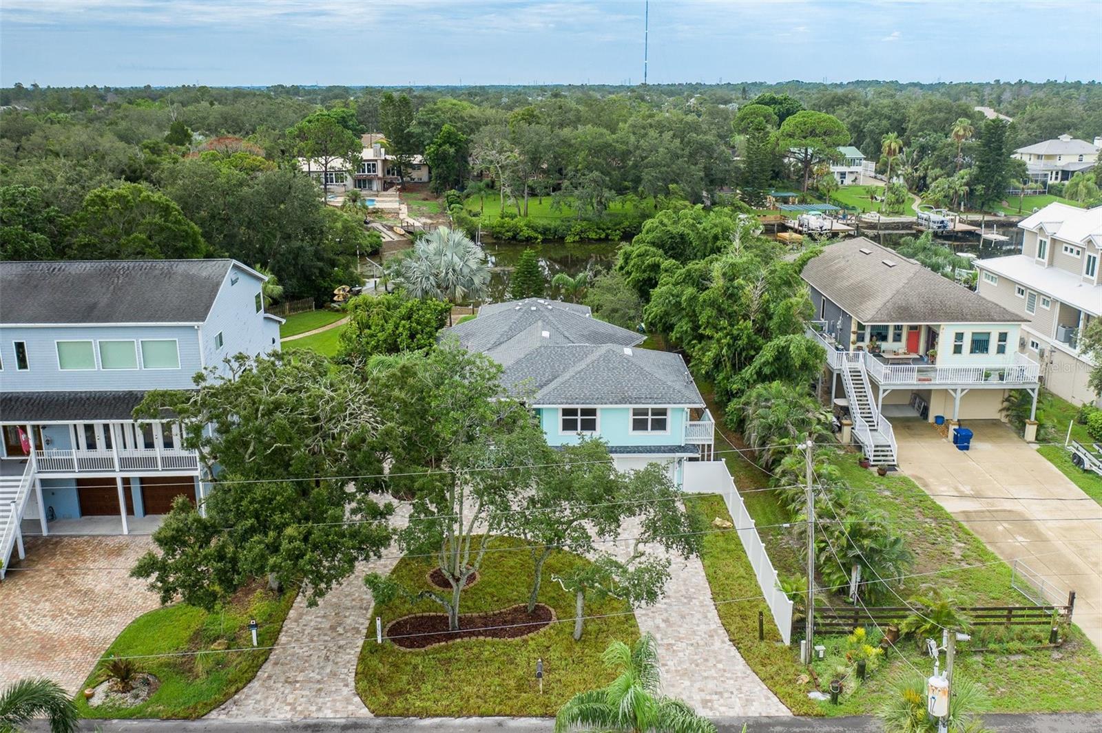 2030 GULFVIEW DR — photo 7