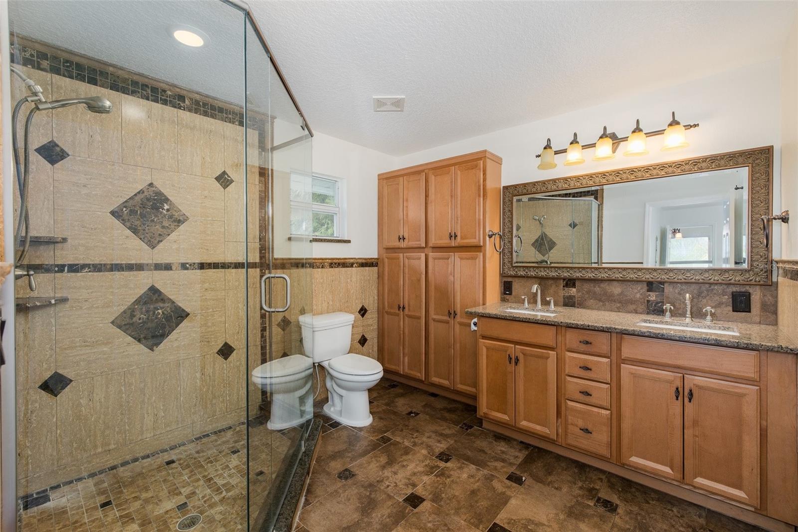 2030 GULFVIEW DR — photo 56