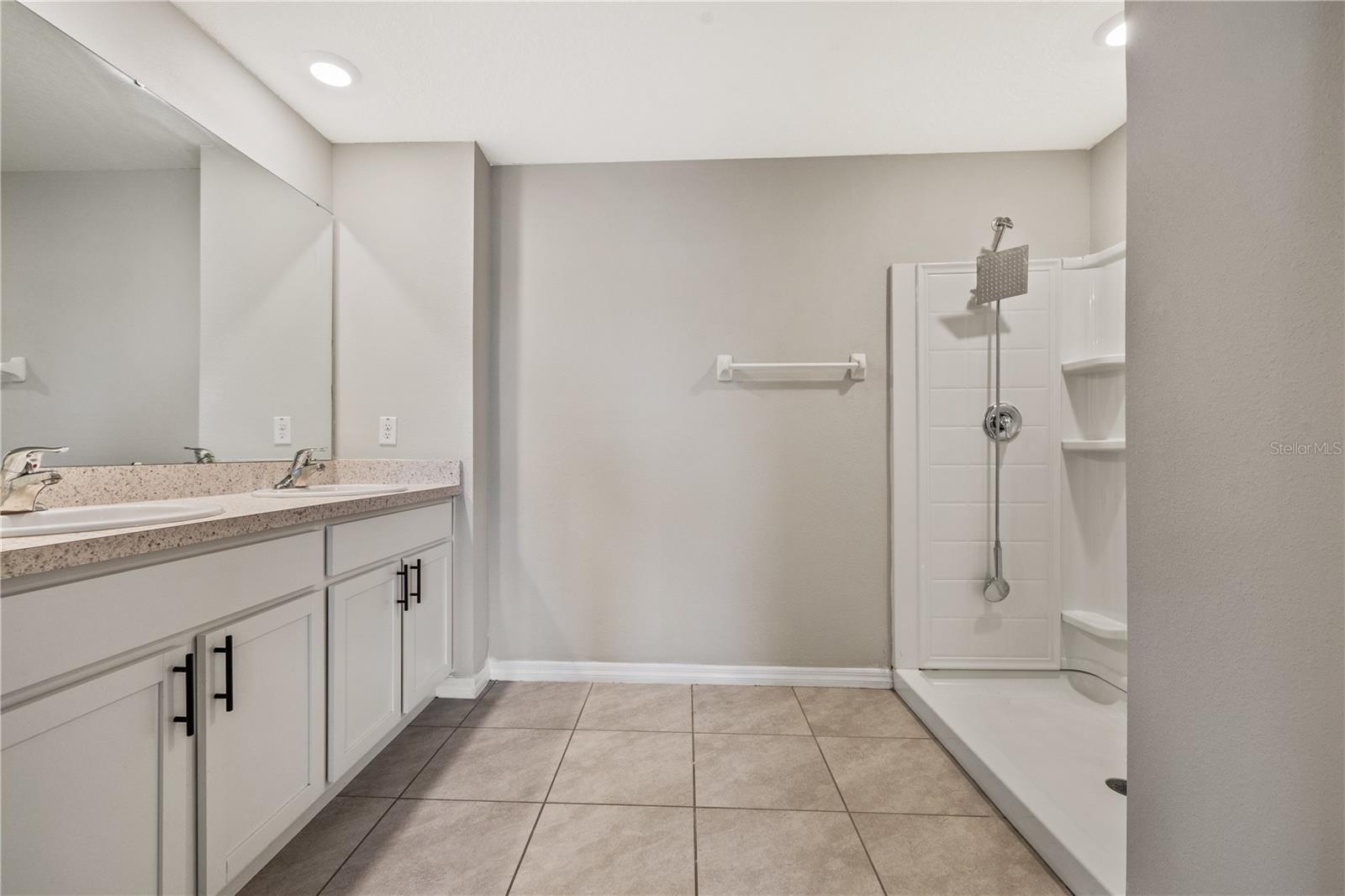 11722 WHITE WILLOW LN — photo 17