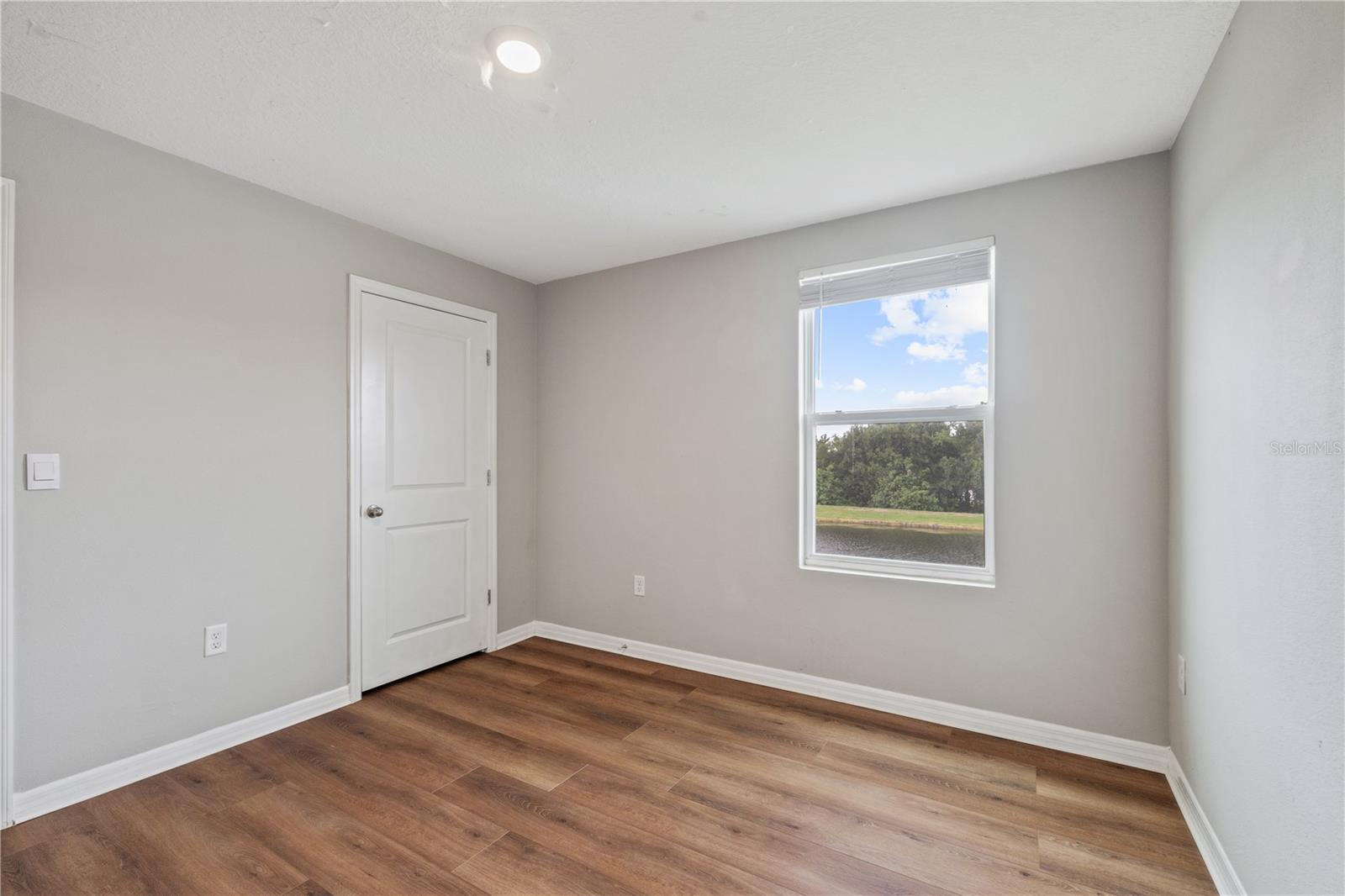 11722 WHITE WILLOW LN — photo 24