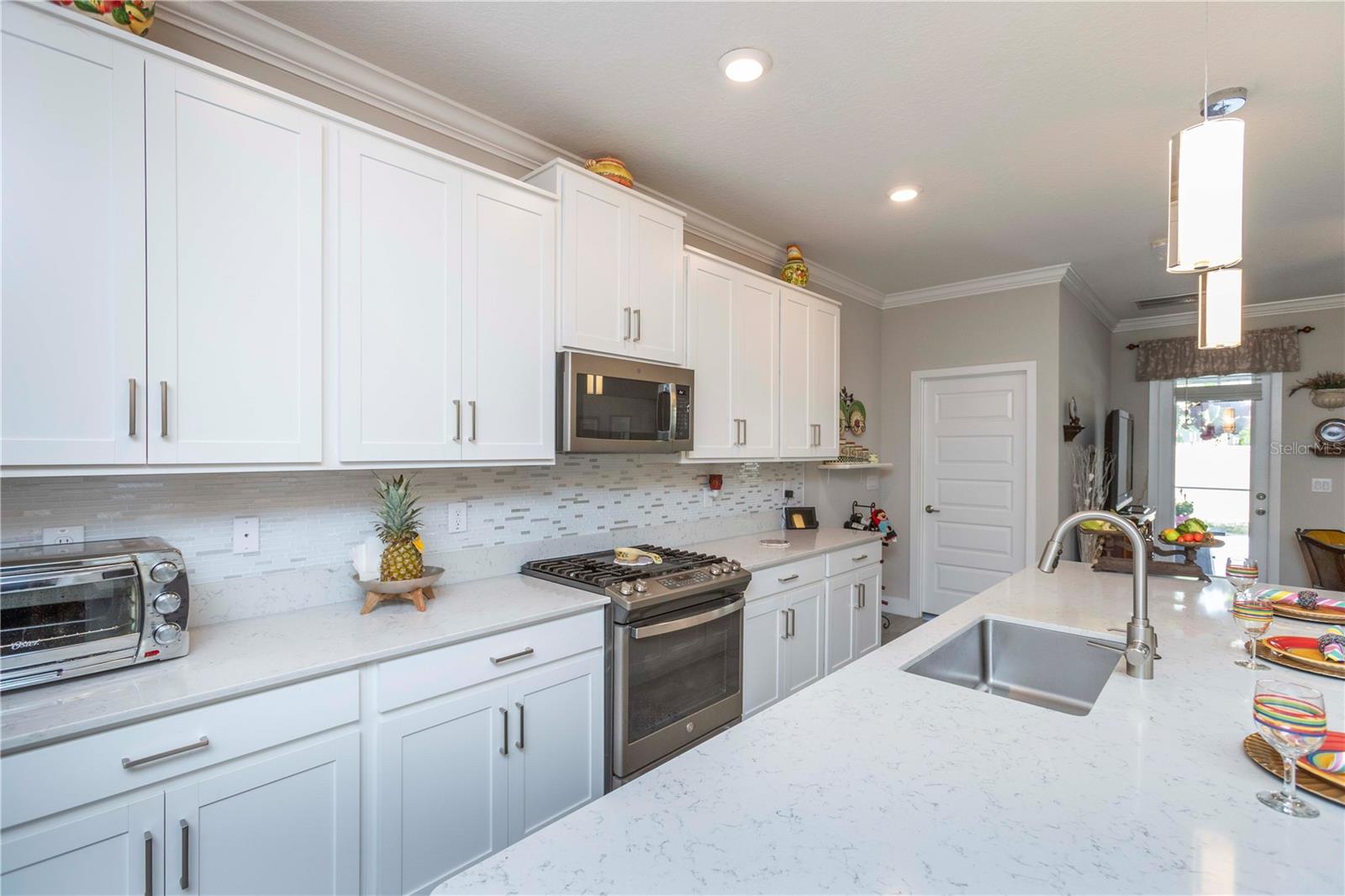 8585 WINNING FIELDS RD — photo 19