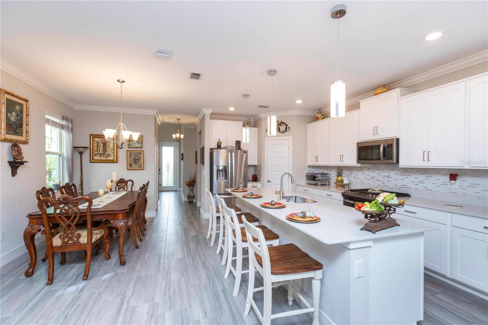 8585 WINNING FIELDS RD — photo 14