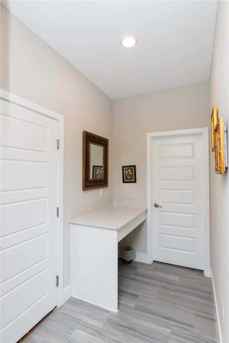 8585 WINNING FIELDS RD — photo 35