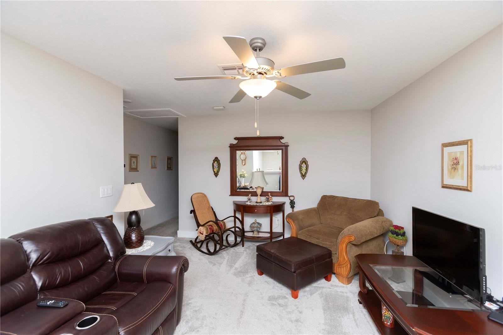8585 WINNING FIELDS RD — photo 37