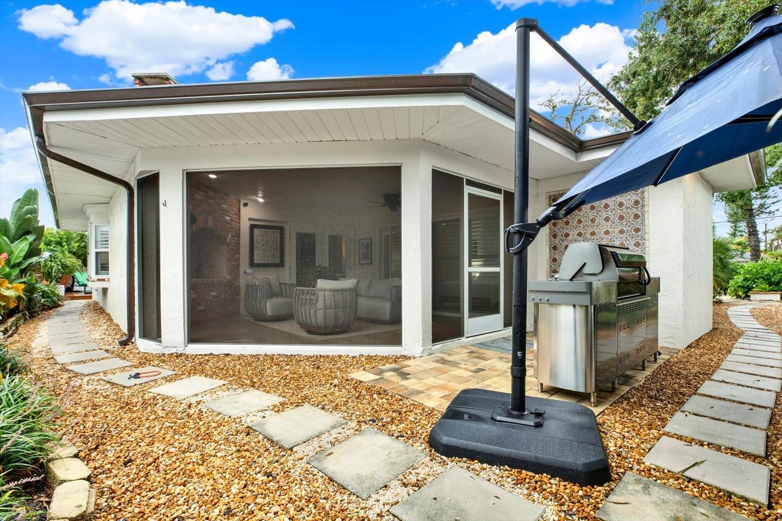 1040 PALM DR — photo 42