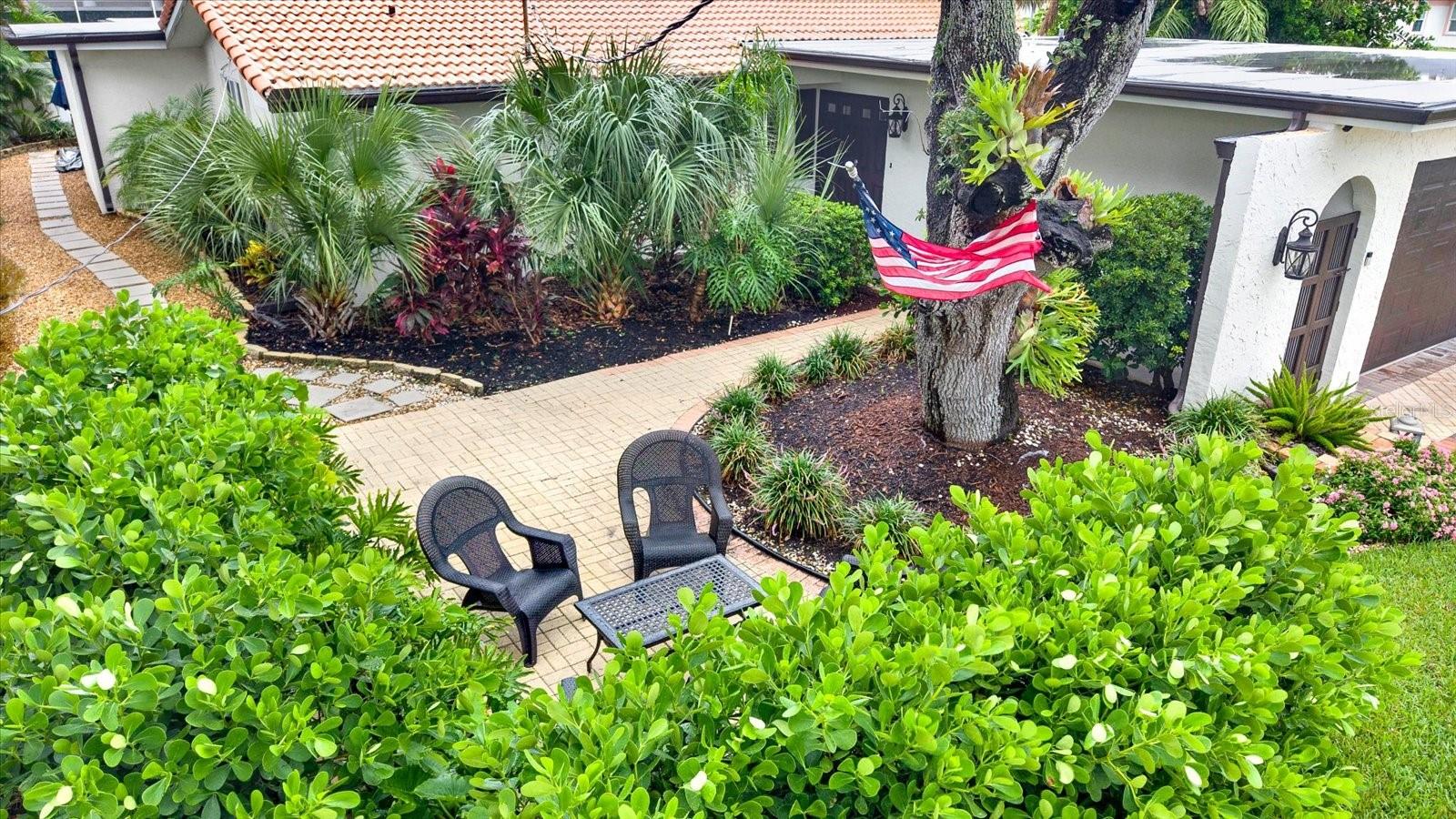 1040 PALM DR — photo 5