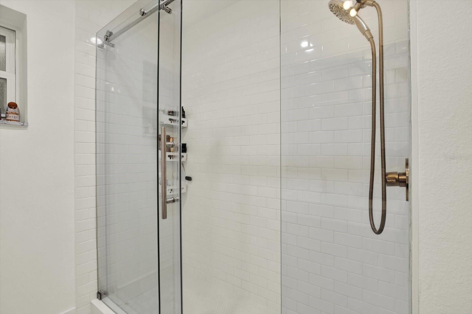 1040 PALM DR — photo 27