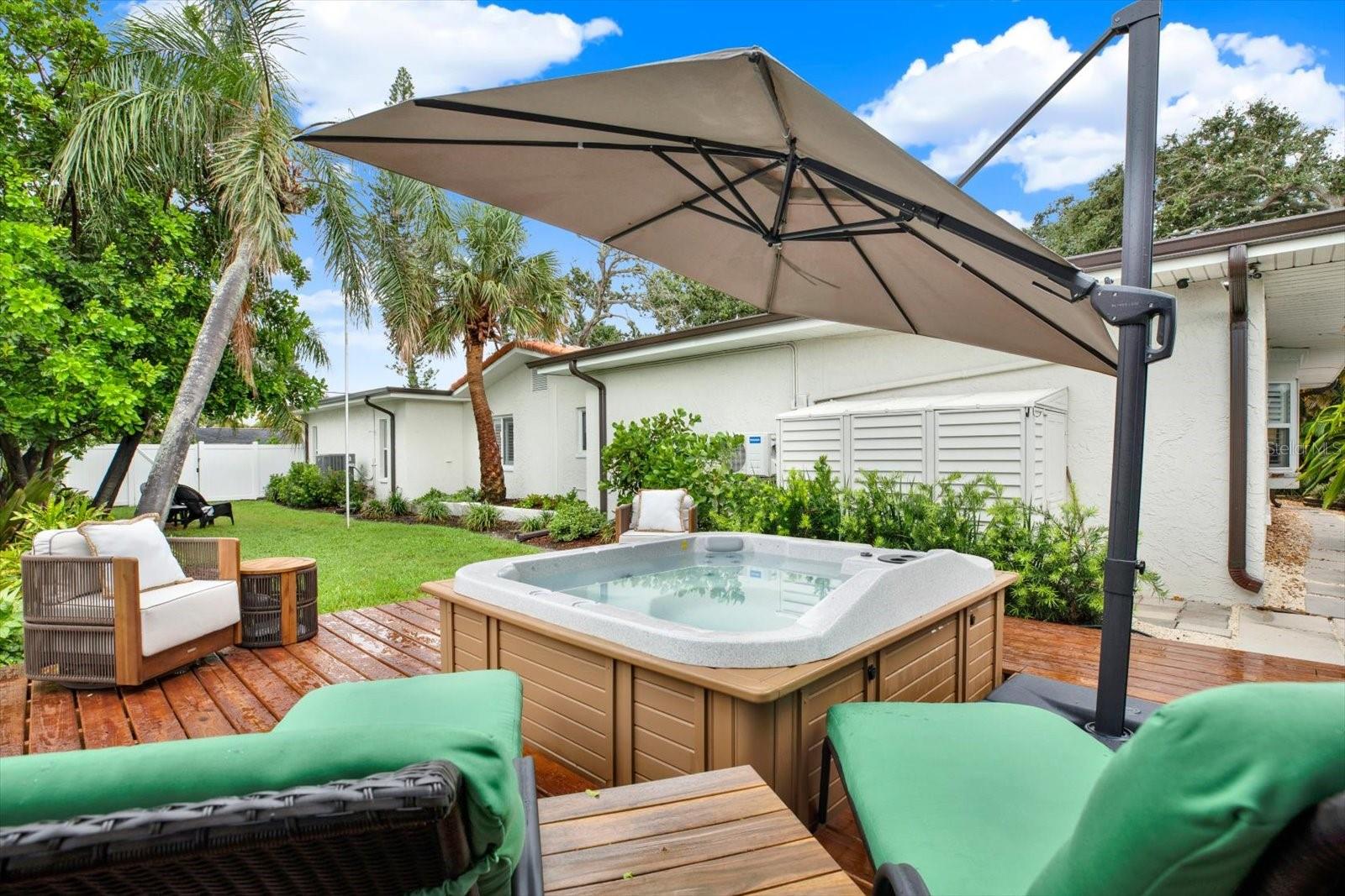 1040 PALM DR — photo 44