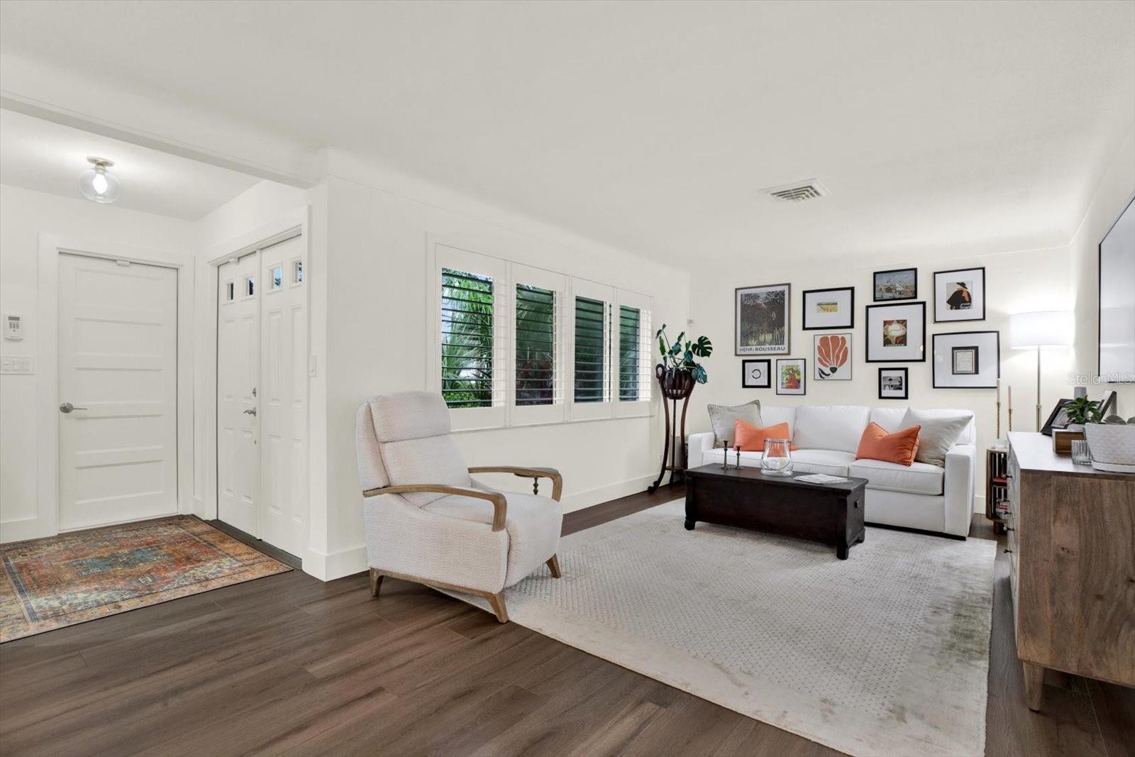 1040 PALM DR — photo 7