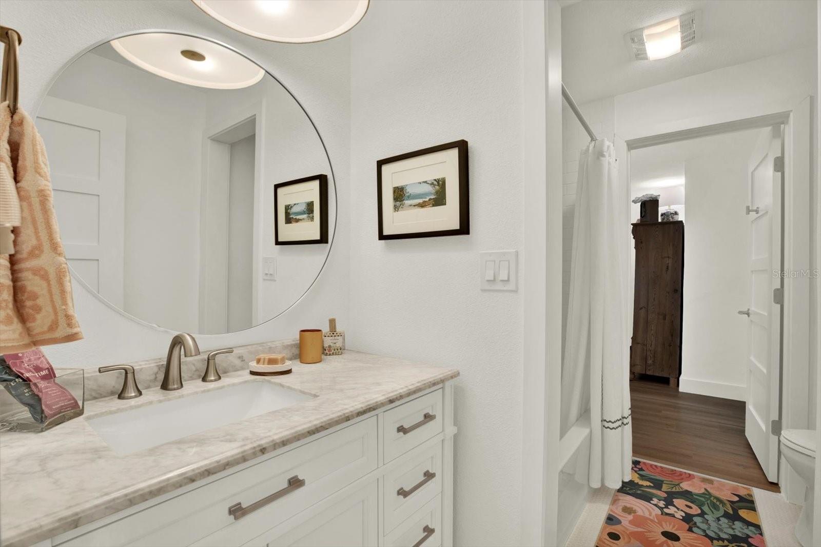 1040 PALM DR — photo 32
