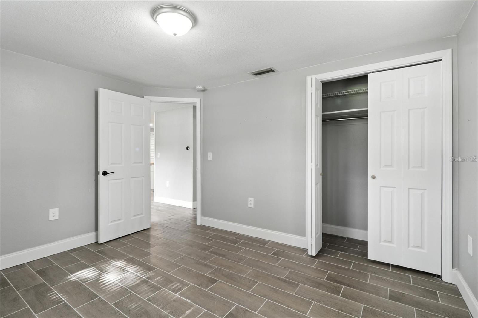 8035 GULF WAY — photo 18