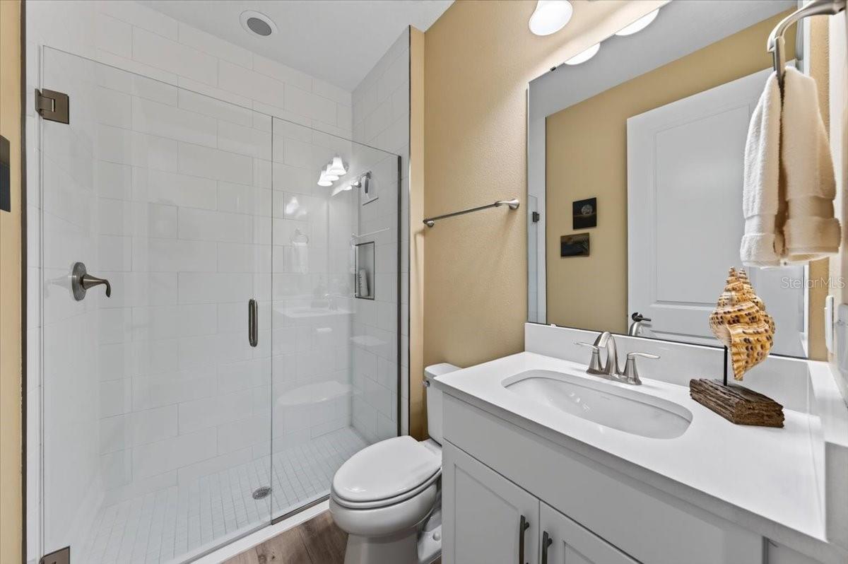 9145 WARM SPRINGS CIR — photo 38