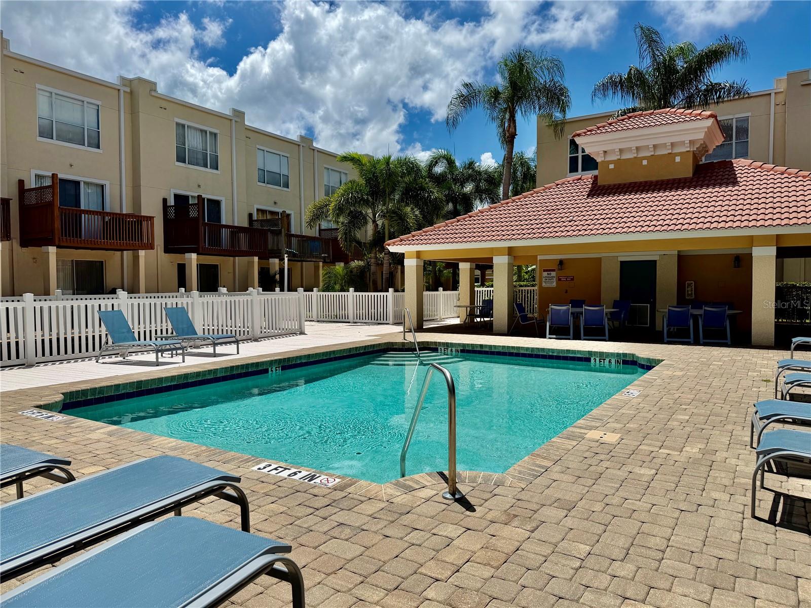 3146 BAYSHORE OAKS DR — photo 15