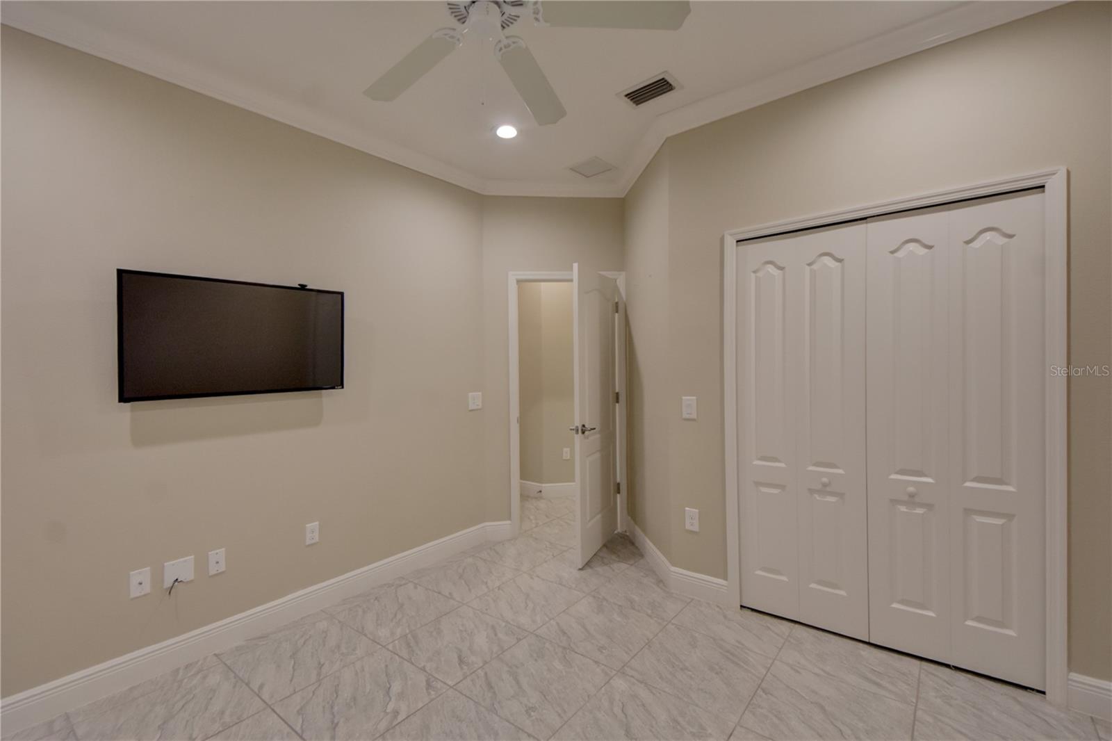 7408 RIDGELAKE CIR — photo 33