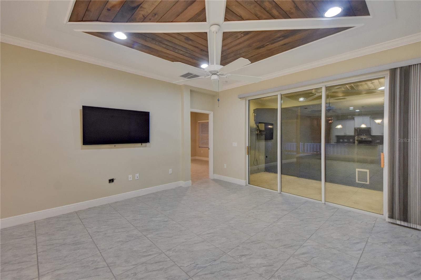 7408 RIDGELAKE CIR — photo 20
