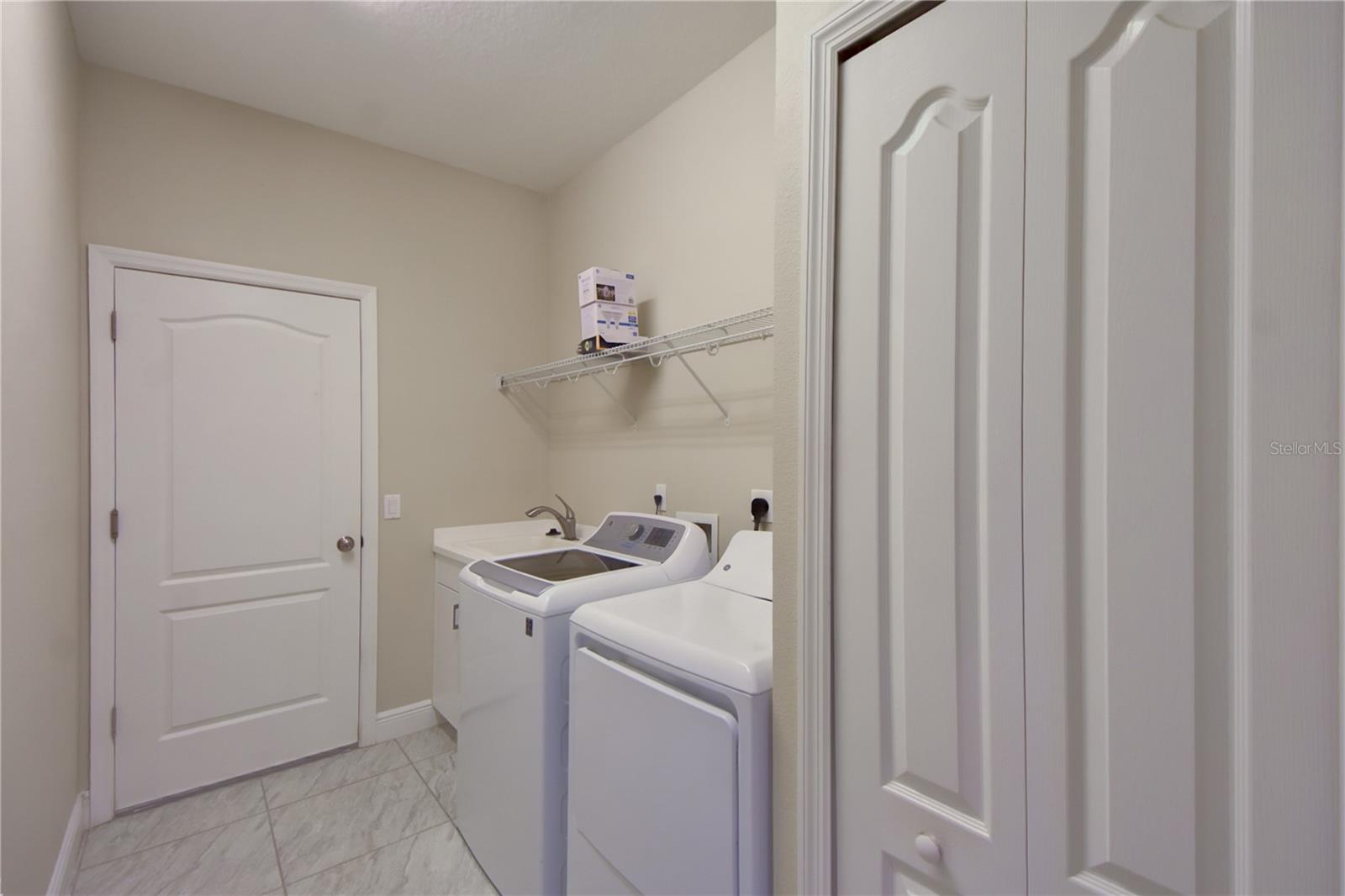 7408 RIDGELAKE CIR — photo 22
