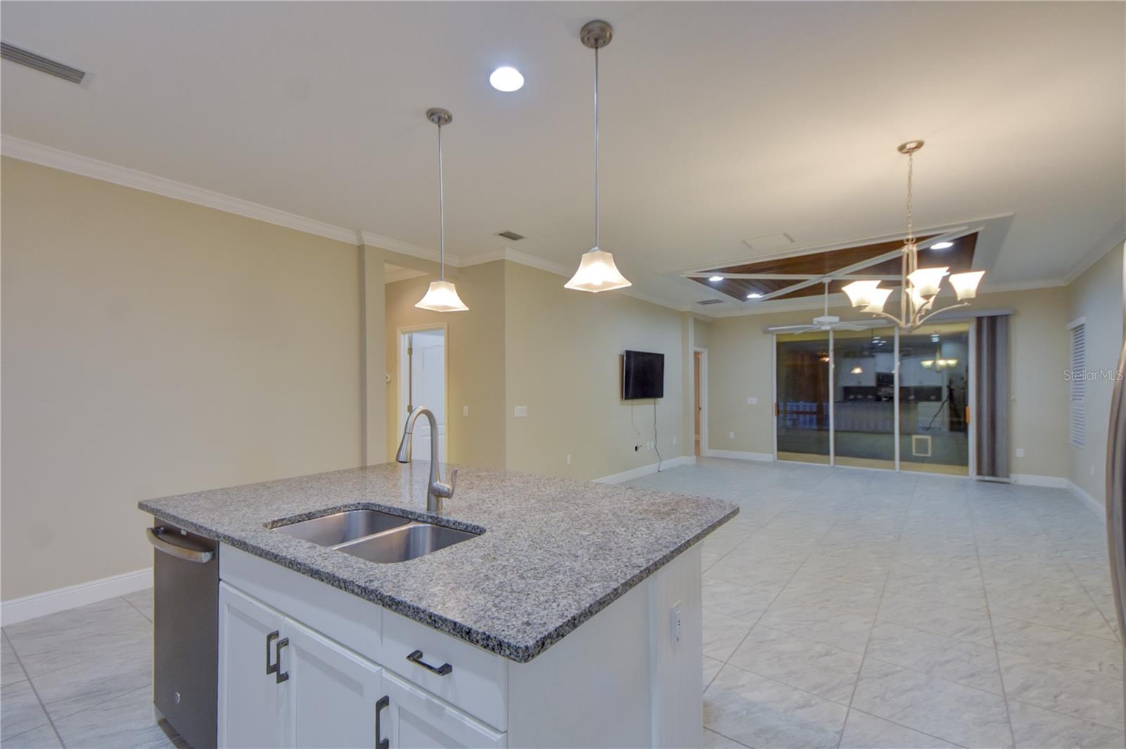 7408 RIDGELAKE CIR — photo 16