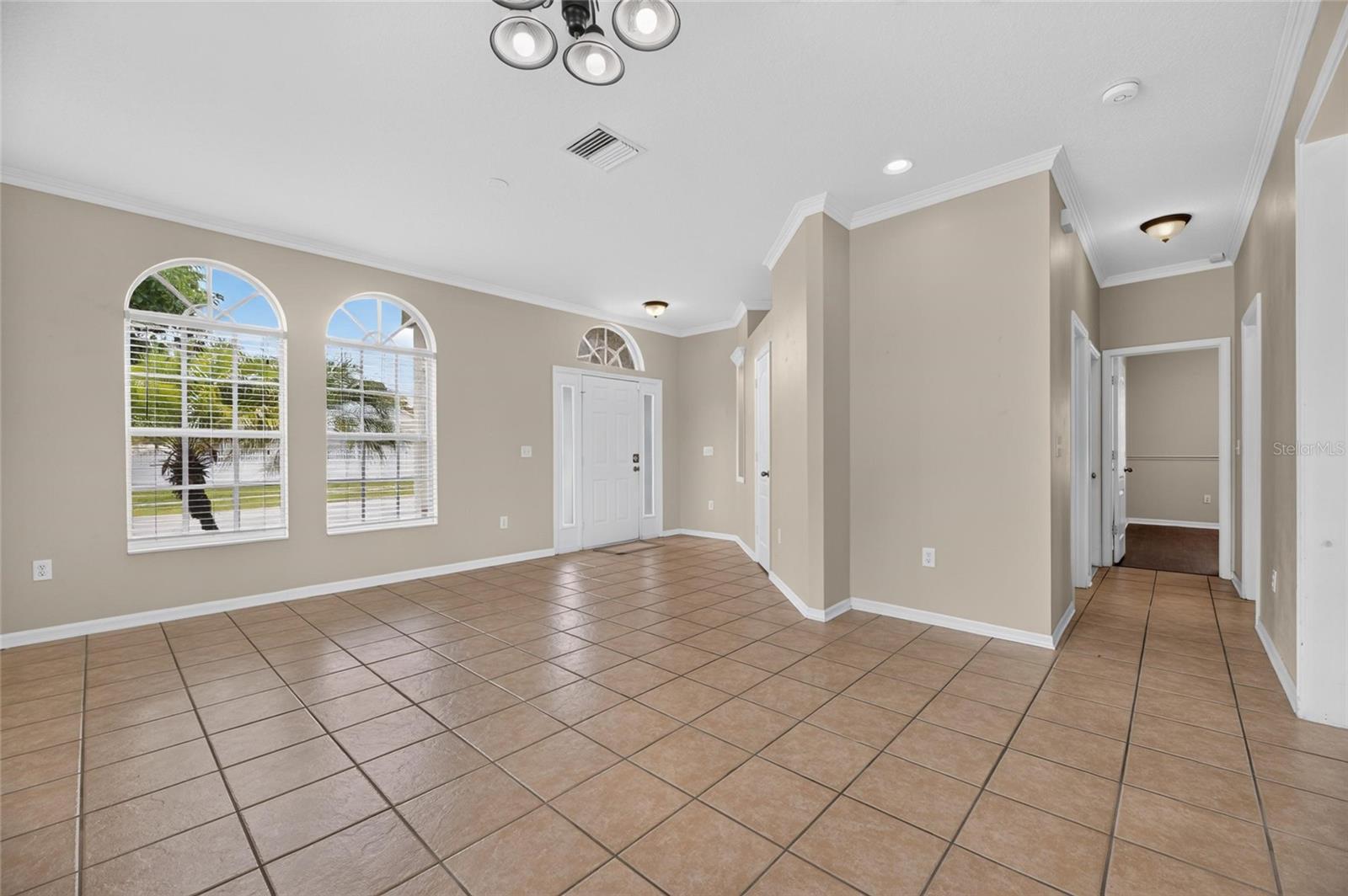 24519 BREEZY OAK CT — photo 6