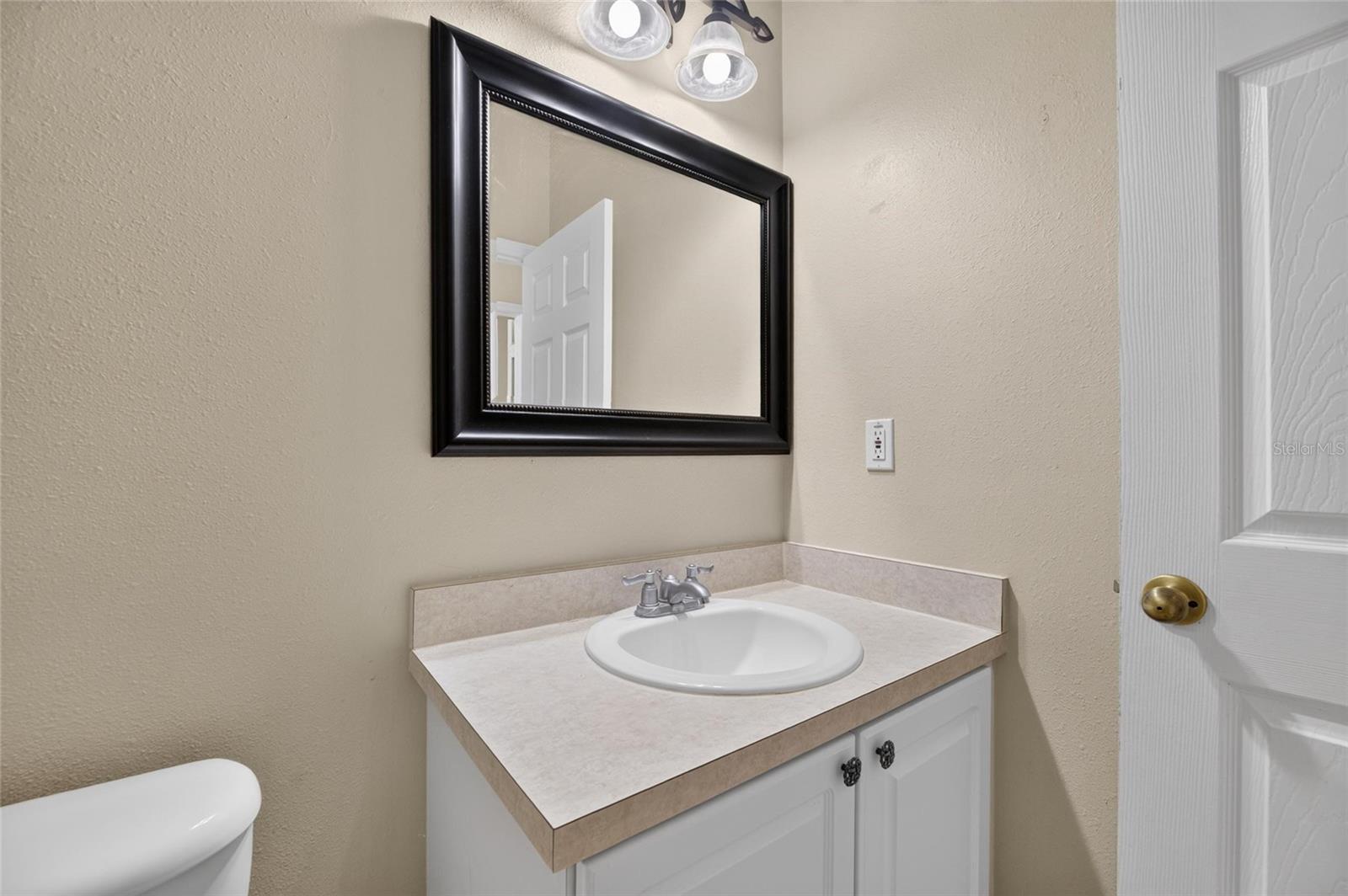 24519 BREEZY OAK CT — photo 11